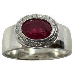 18K White Gold Diamond and Ruby Band Ring