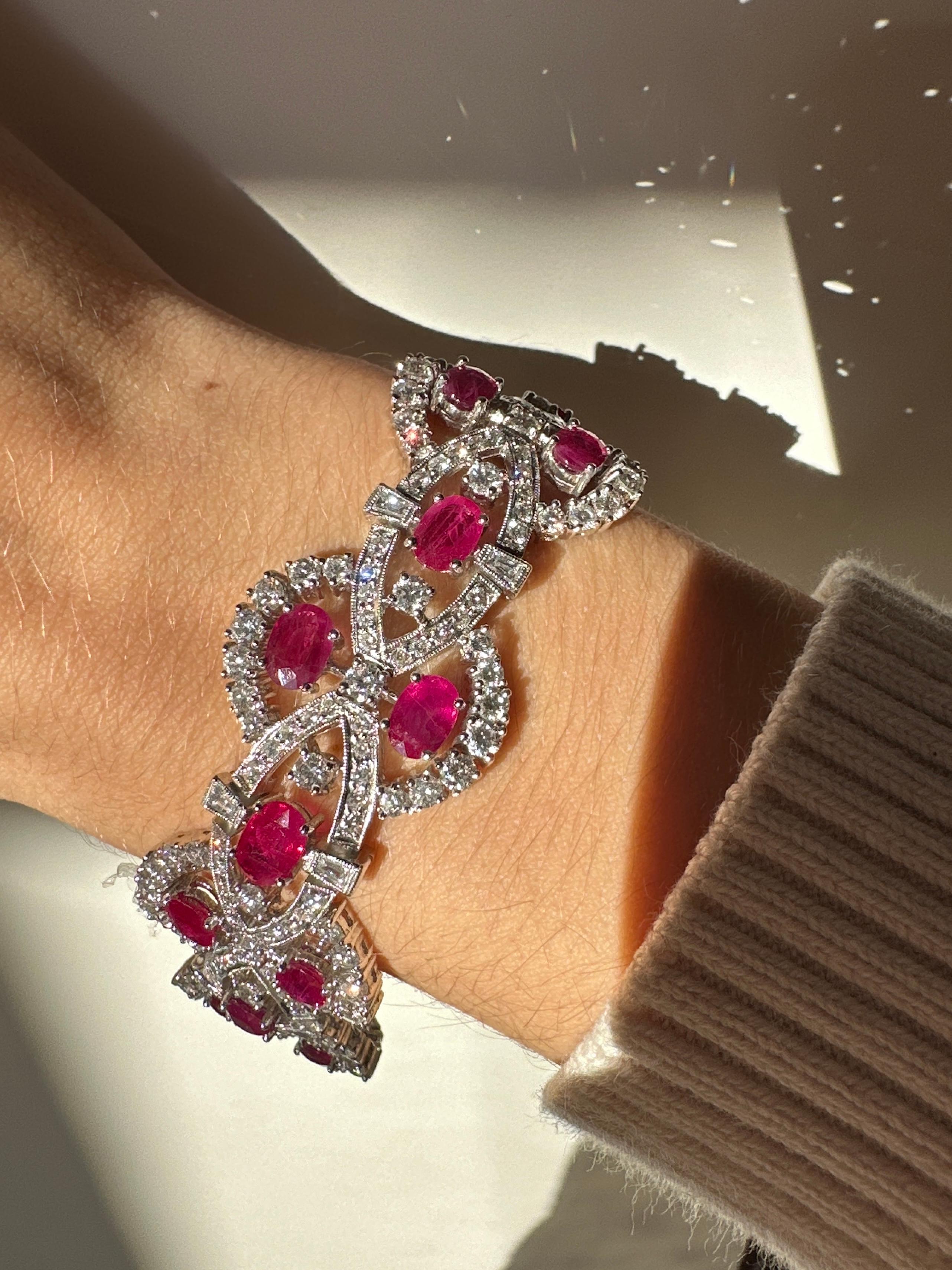 Bracelet en or blanc 18 carats avec diamants et rubis en vente 4