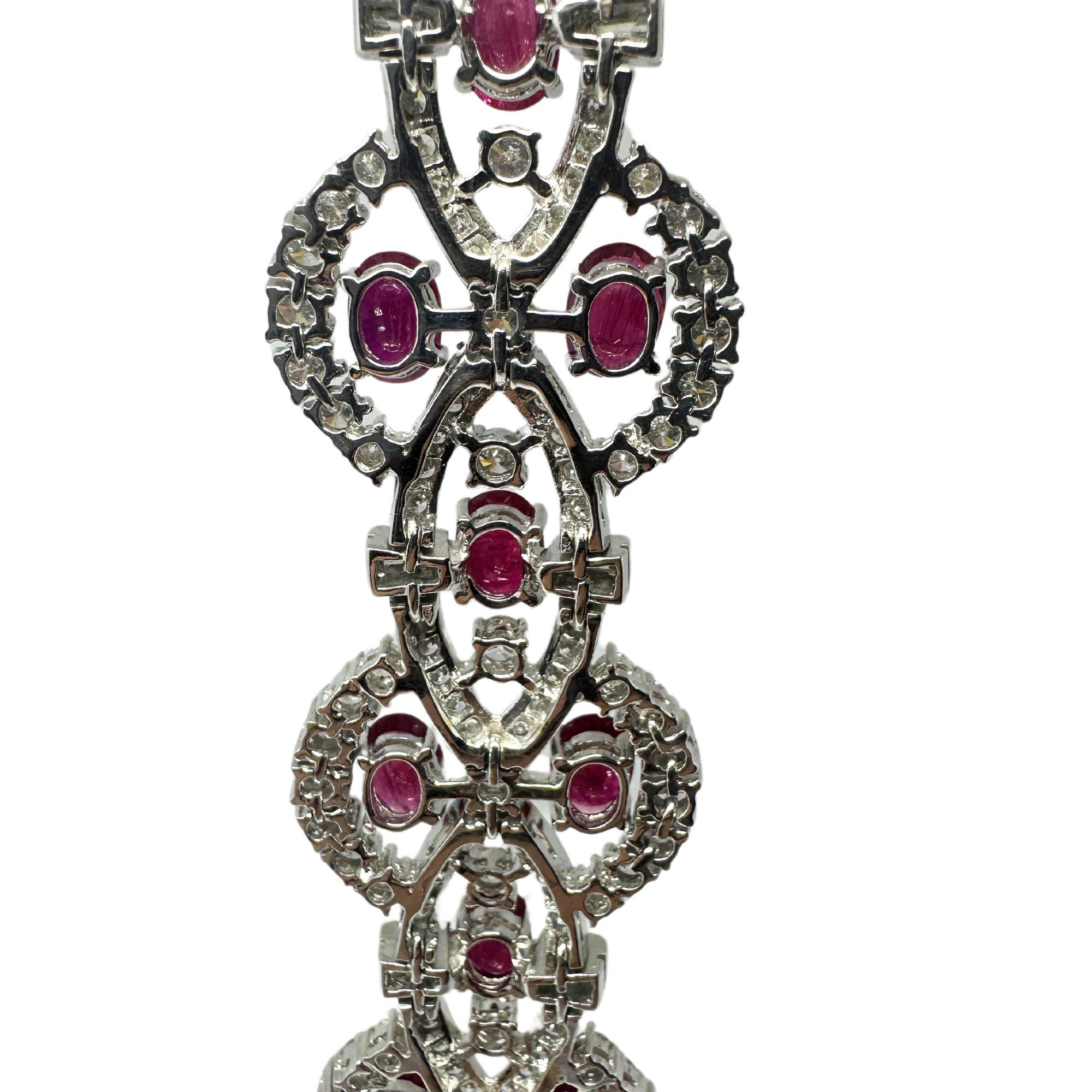 Bracelet en or blanc 18 carats avec diamants et rubis en vente 1