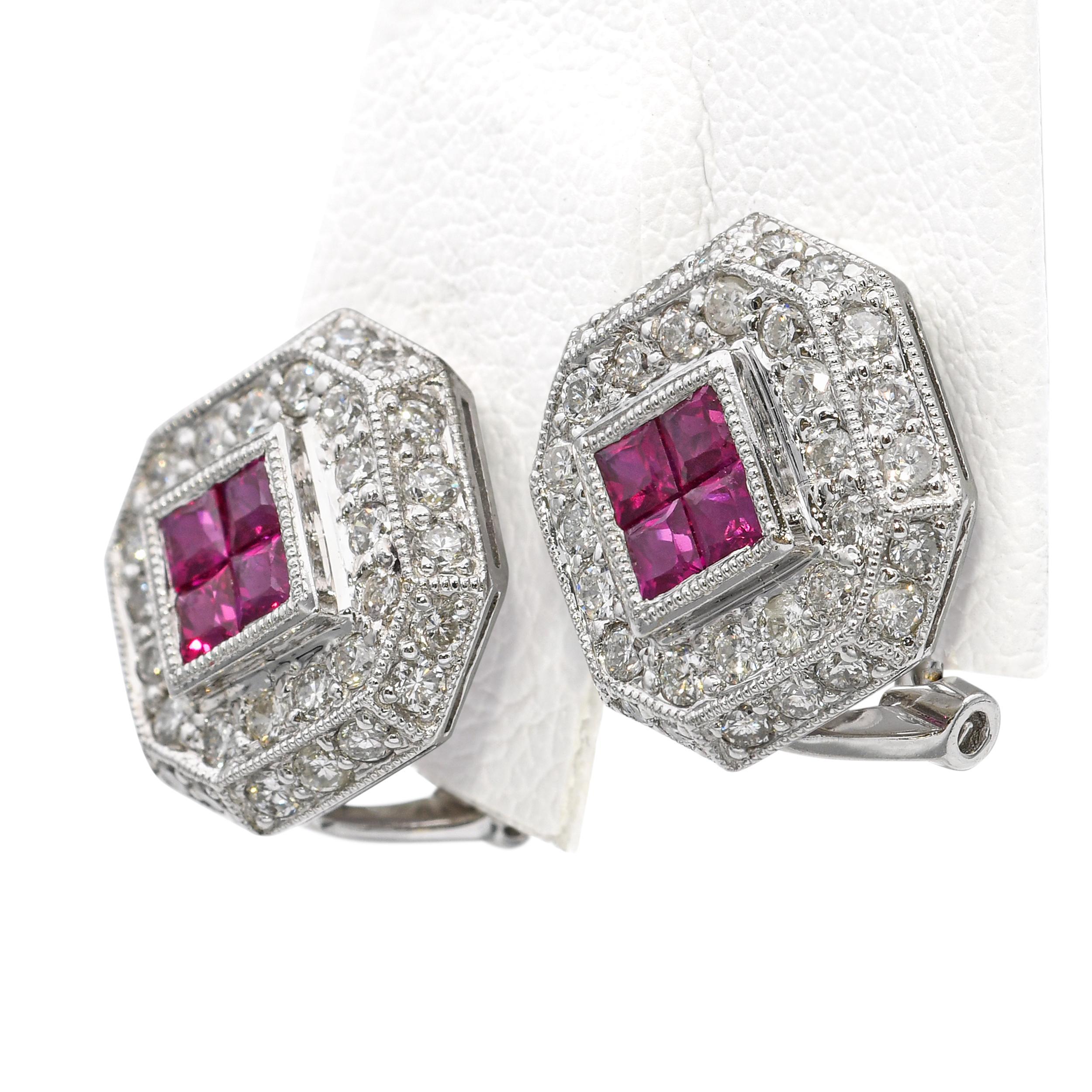 Boucles d'oreilles en or blanc 18k avec diamants et rubis en vente 2