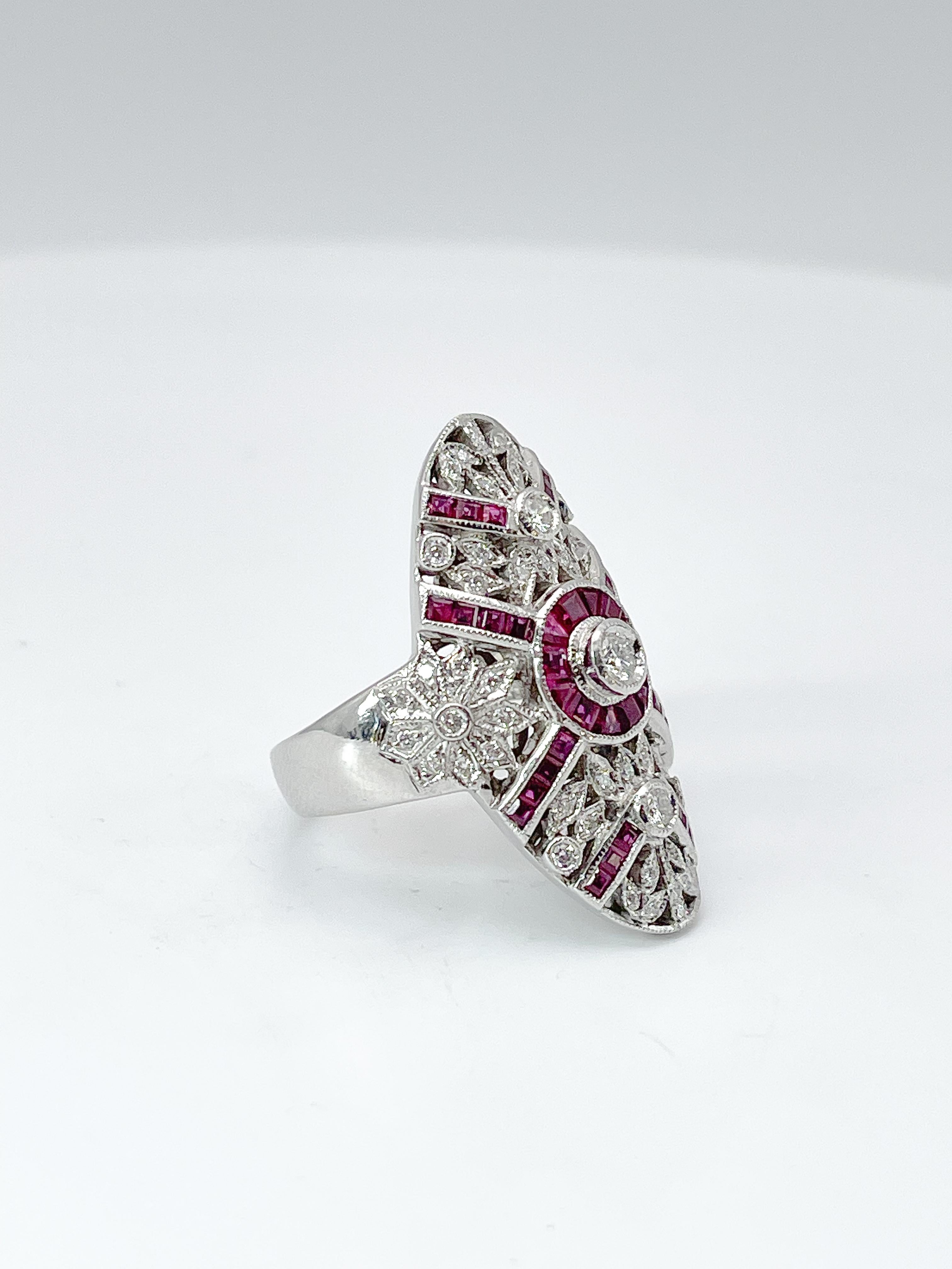 Round Cut 18k White Gold Diamond and Ruby Vintage Filigree Cocktail Fashion Ring  For Sale