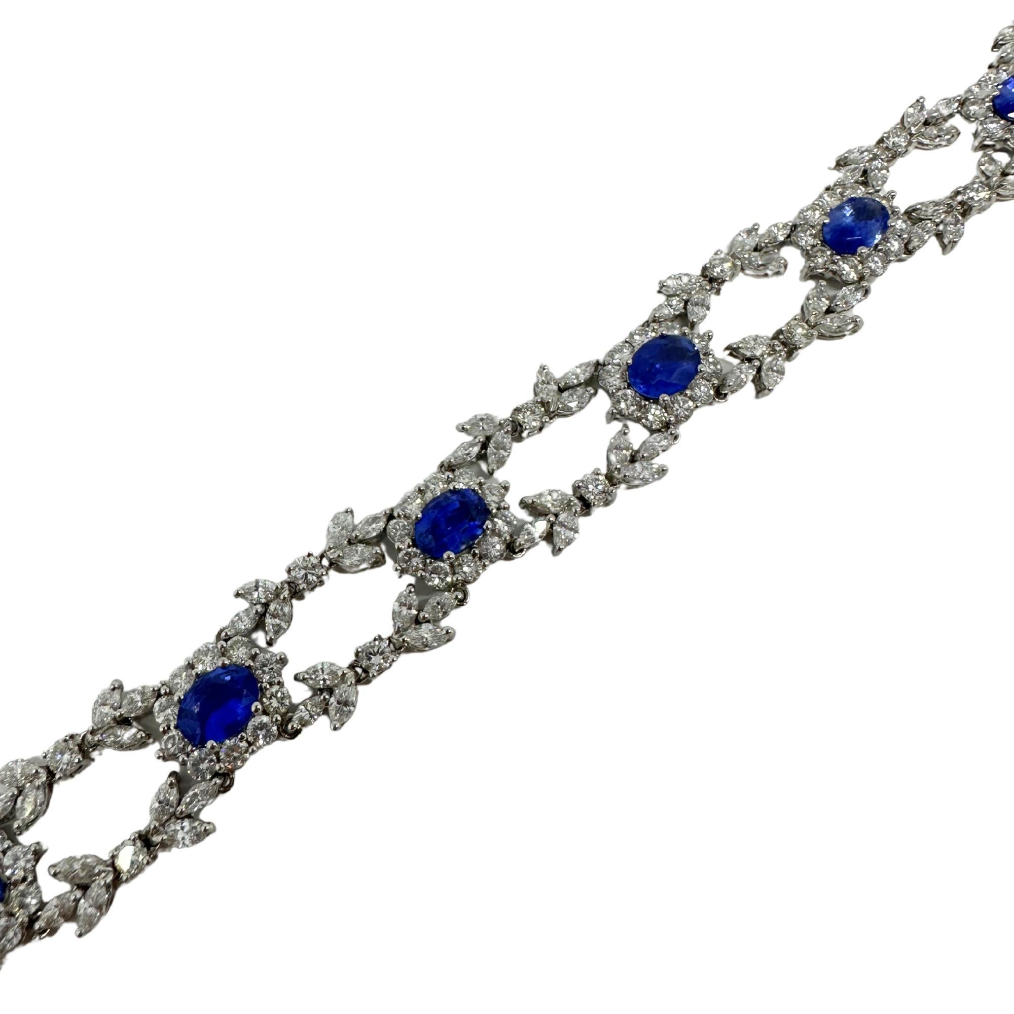 Bracciale in oro bianco 18K con diamanti e zaffiri - 7,5 pollici in vendita 3