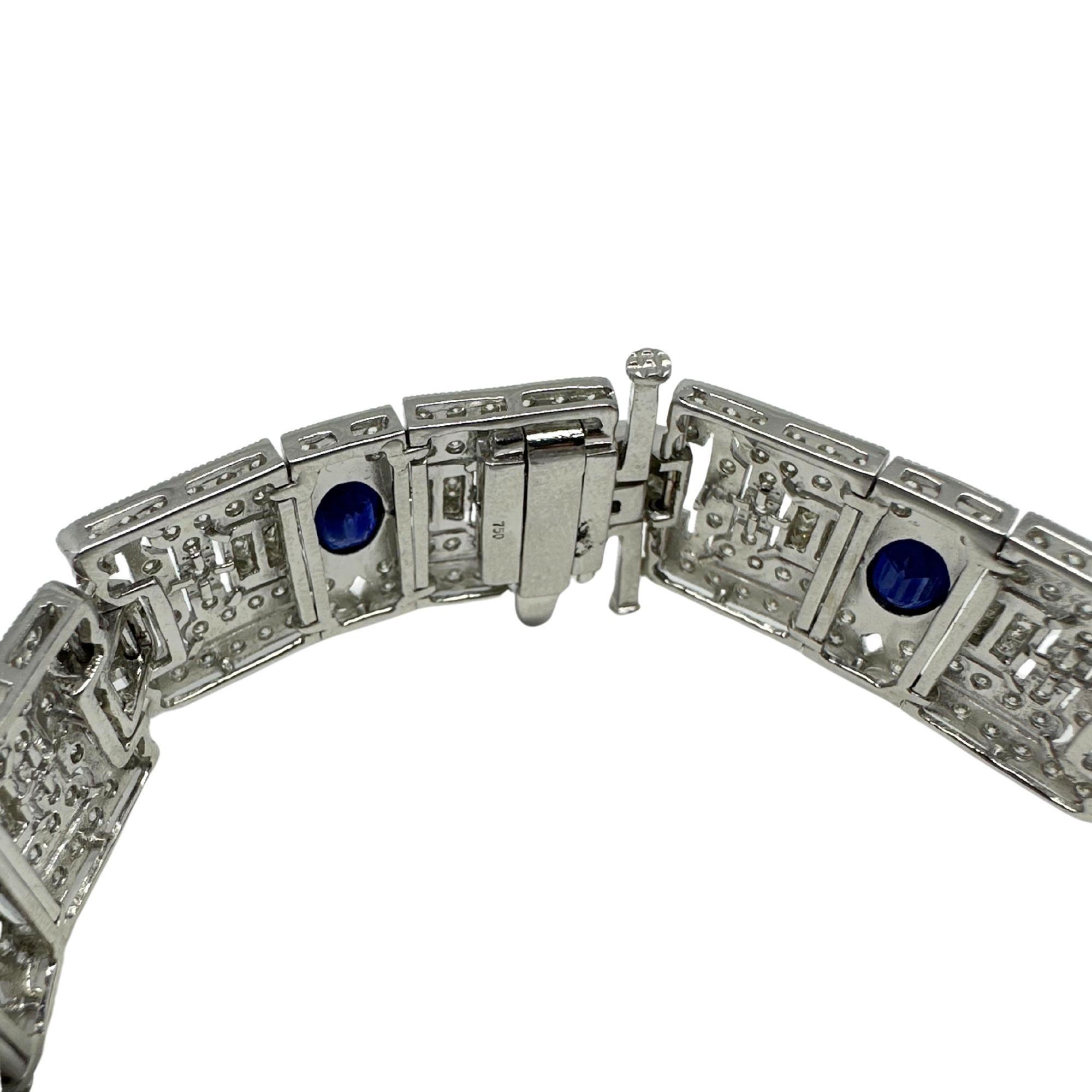 Bracelet en or blanc 18 carats avec diamants et saphirs en vente 3