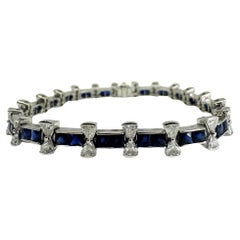 Armband aus 18 Karat Weißgold mit Diamant und Saphir