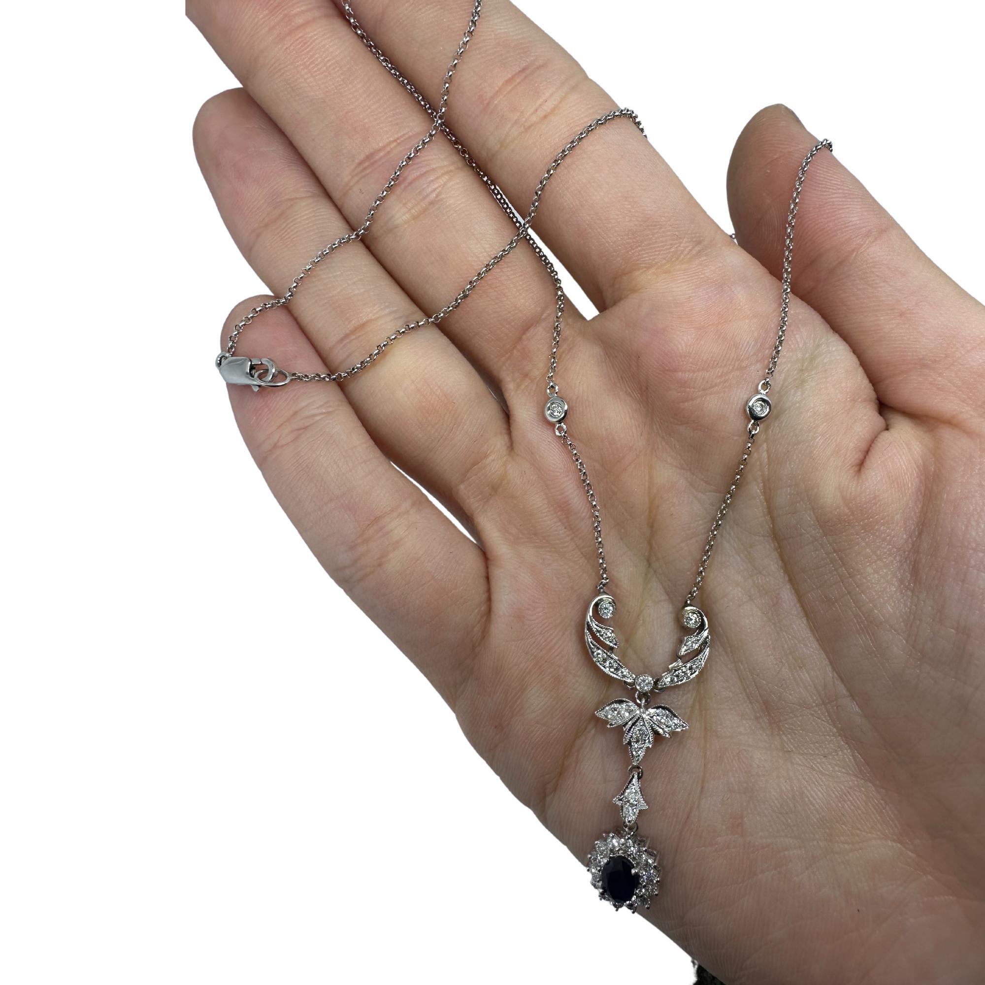18k White Gold Diamond and Sapphire Necklace In Good Condition For Sale In New York, NY