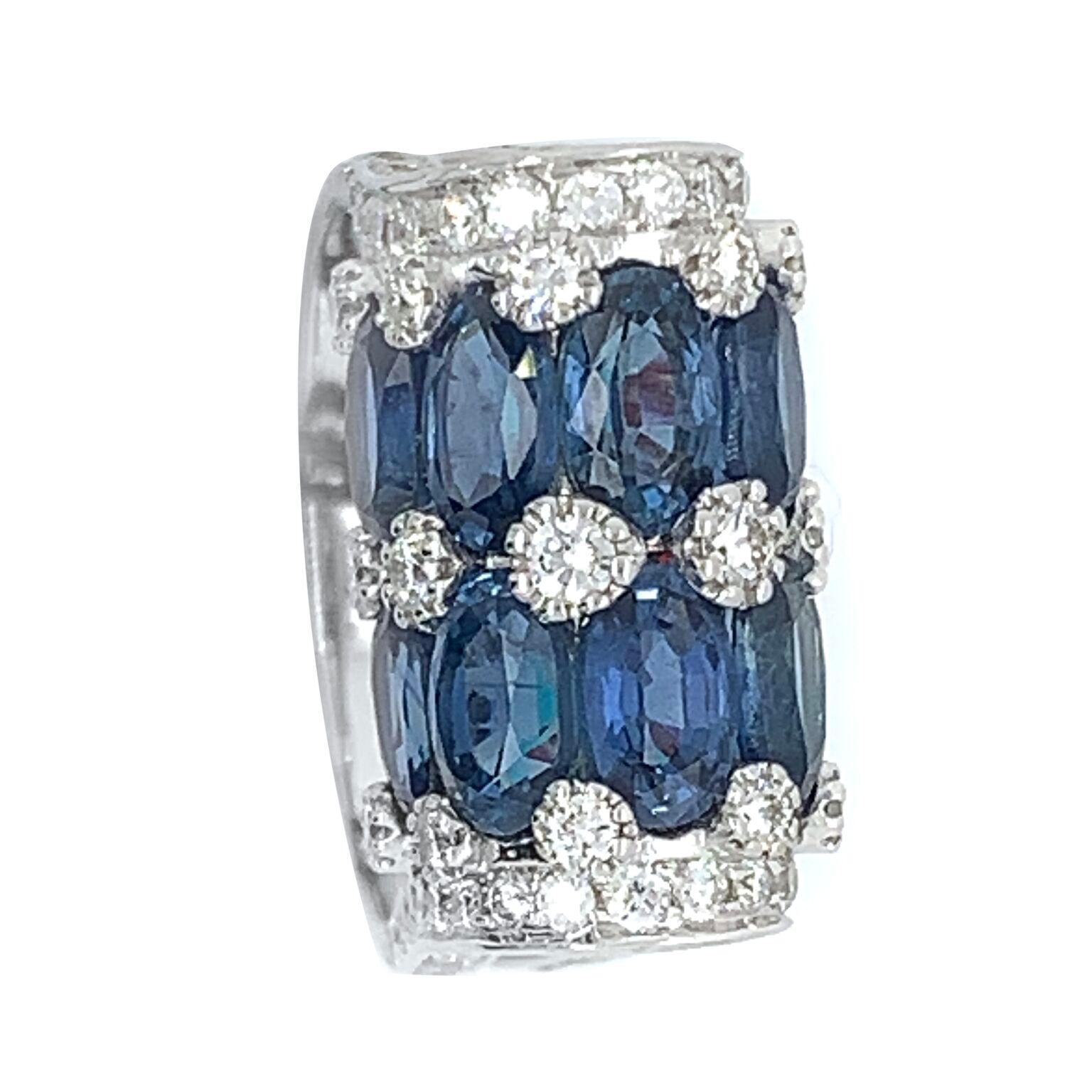 Modern 18 Karat White Gold Diamond and Sapphire Ring For Sale