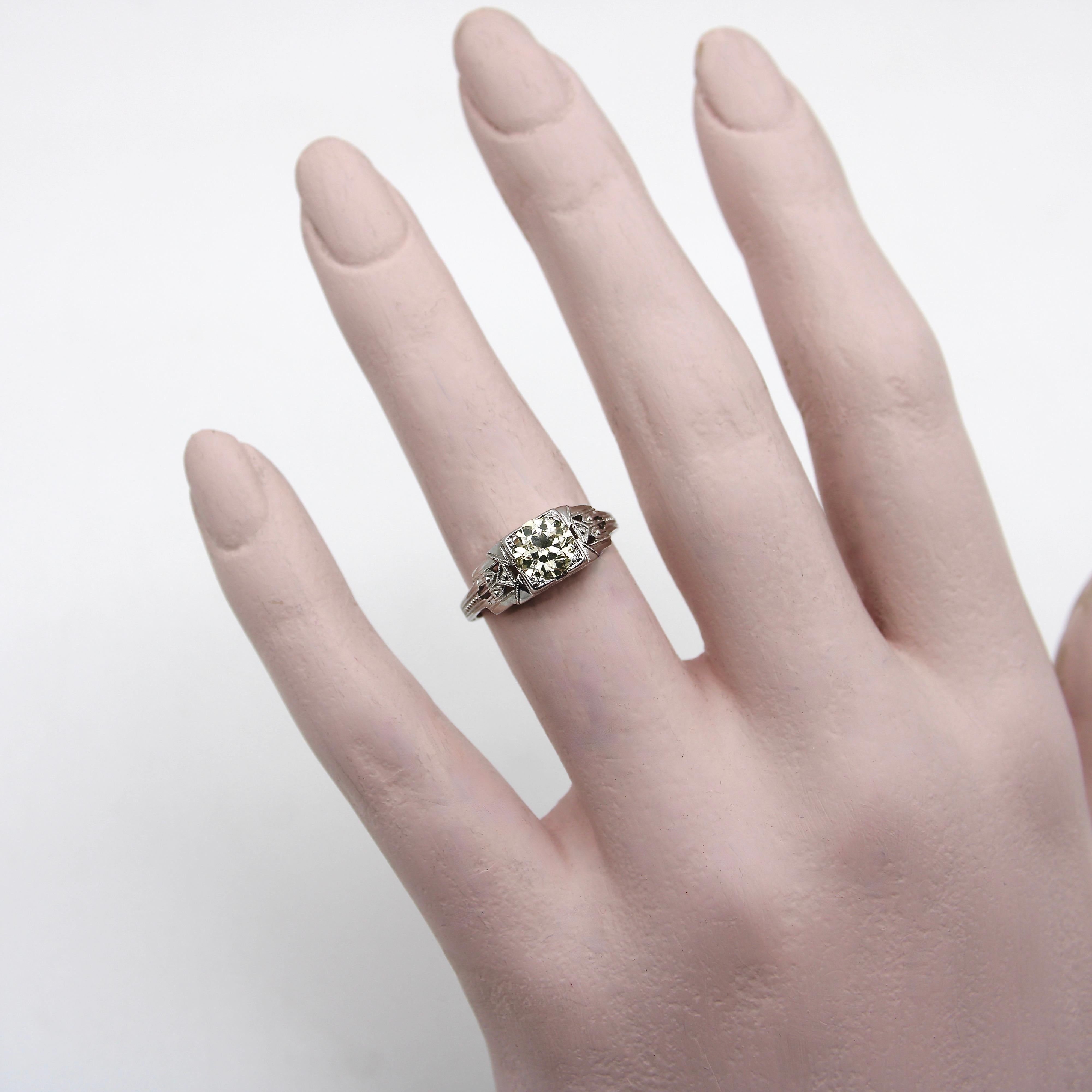 18k White Gold Diamond Art Deco Engagement Ring For Sale 1