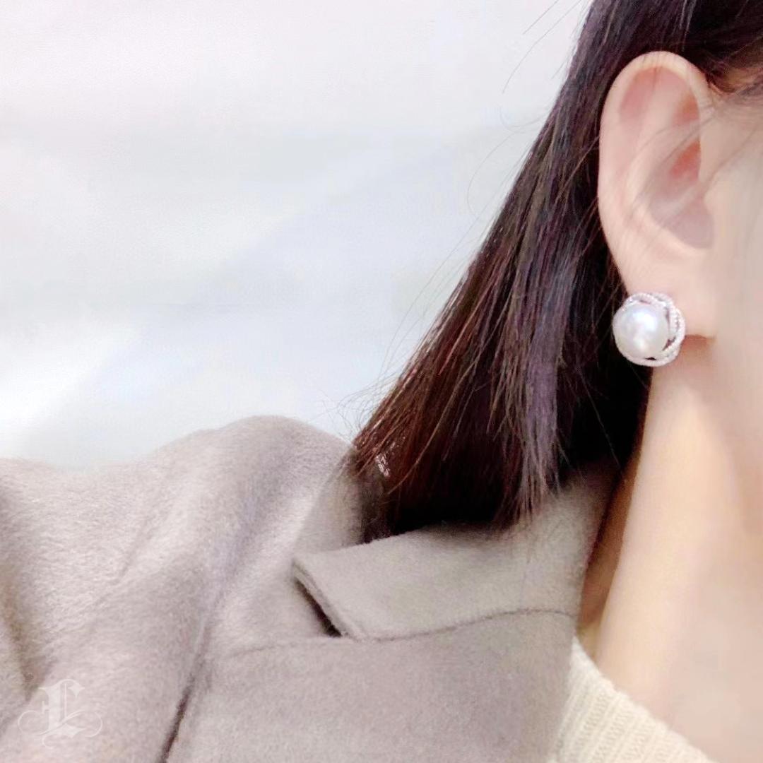 Non taillé 【Crown Radiance】Boucles d'oreilles cocktail diamant de galaxie Aurora perle des mers du sud en vente