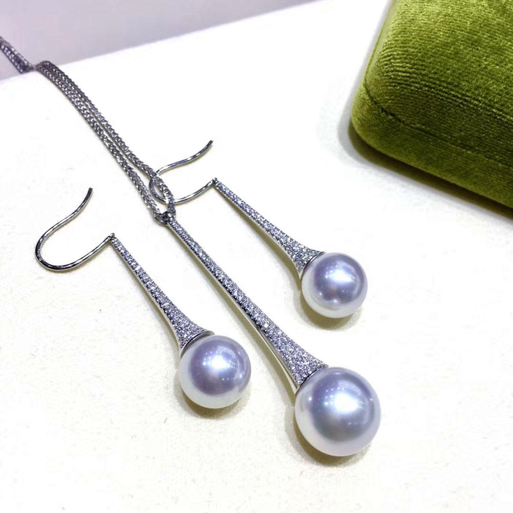 【Lustre Arc】Starlit Drop Aurora South Sea Pearl Diamond Earrings For Sale 2
