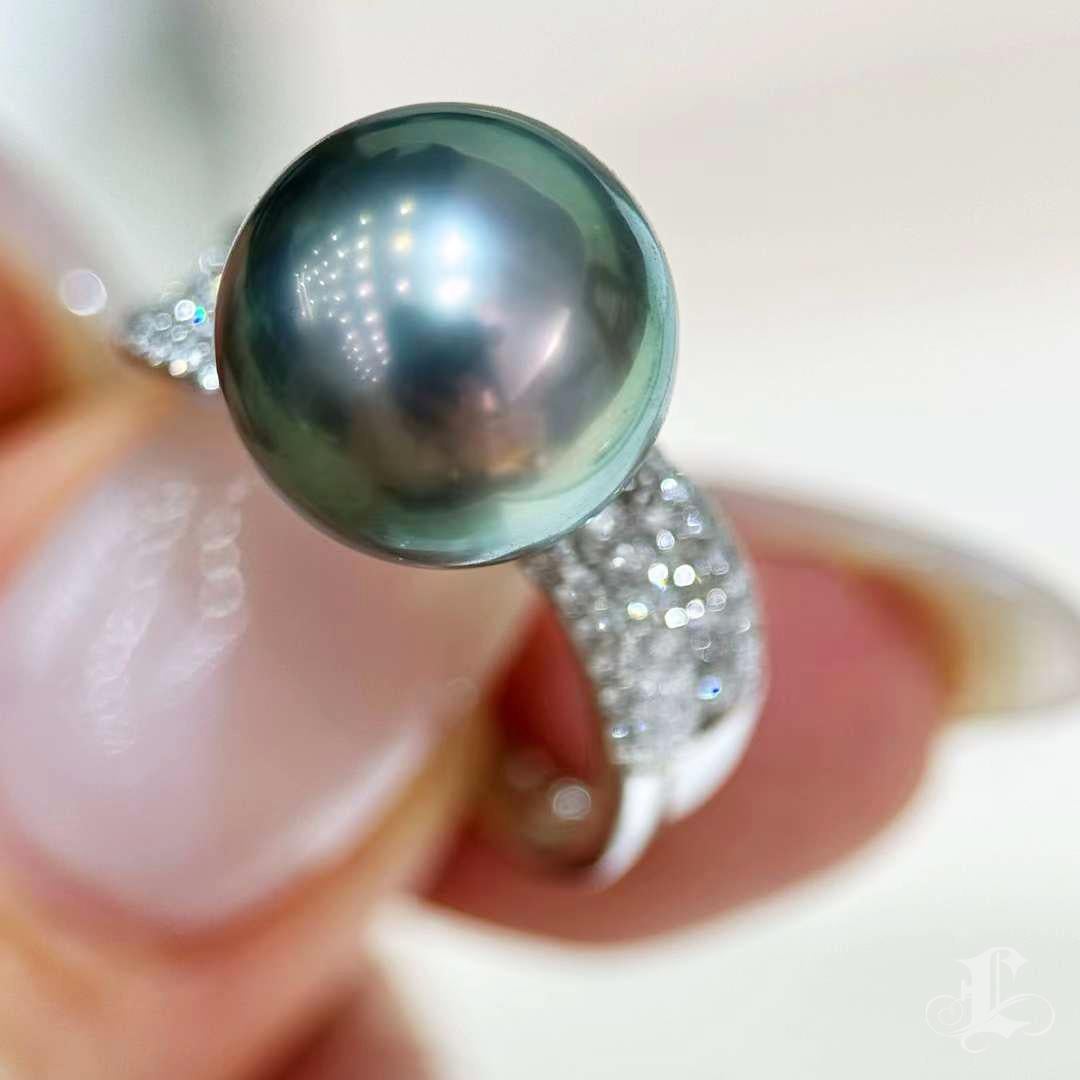【Lustre Arc】Classic Pavé Aurora Tahitian Pearl Diamond Ring Pour femmes en vente