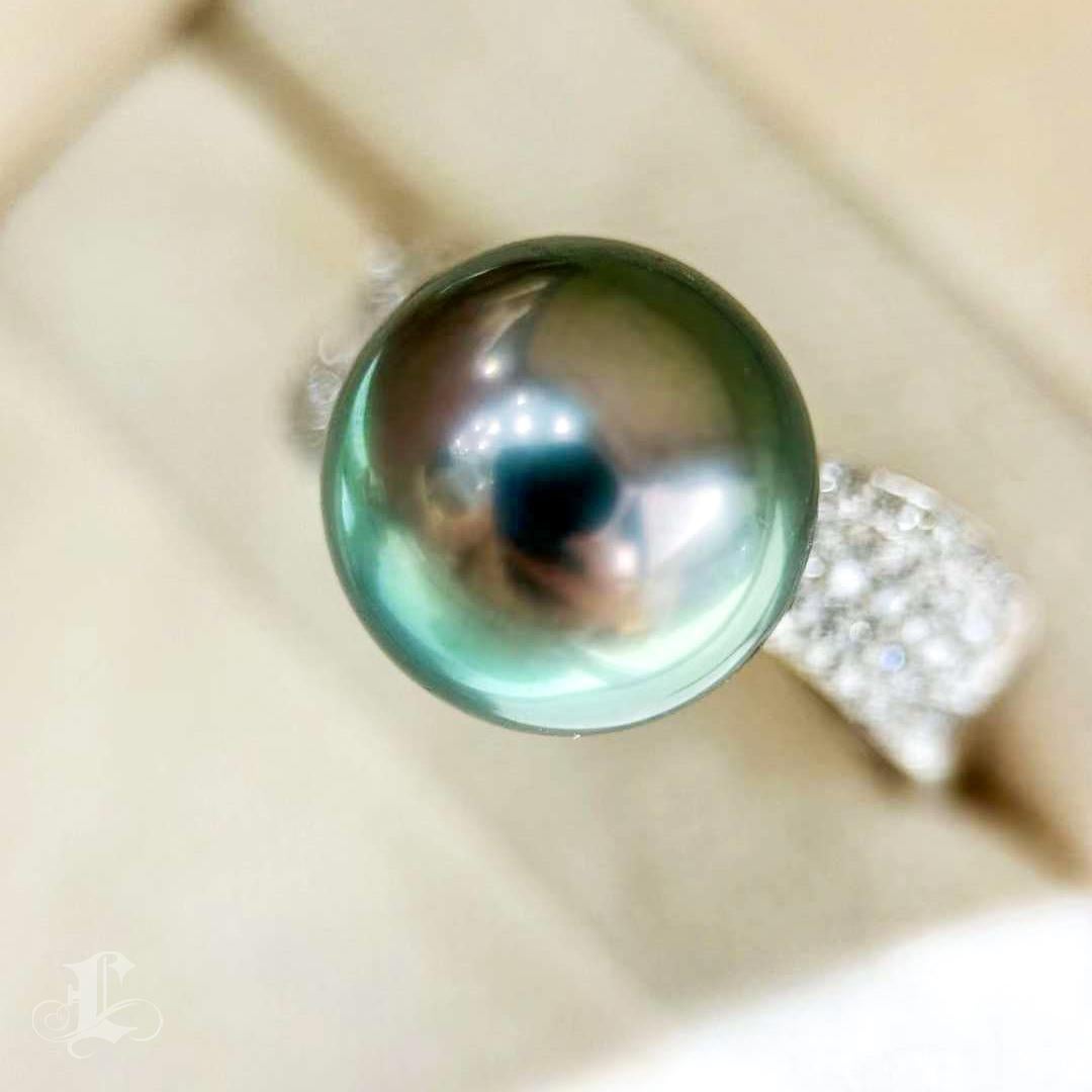 【Lustre Arc】Classic Pavé Aurora Tahitian Pearl Diamond Ring en vente 2