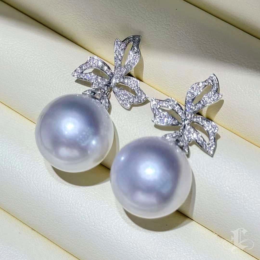 Women's 【Vine Symphony】Falling Maple Aurora 16mm South Sea Pearl & Diamond Earrings For Sale