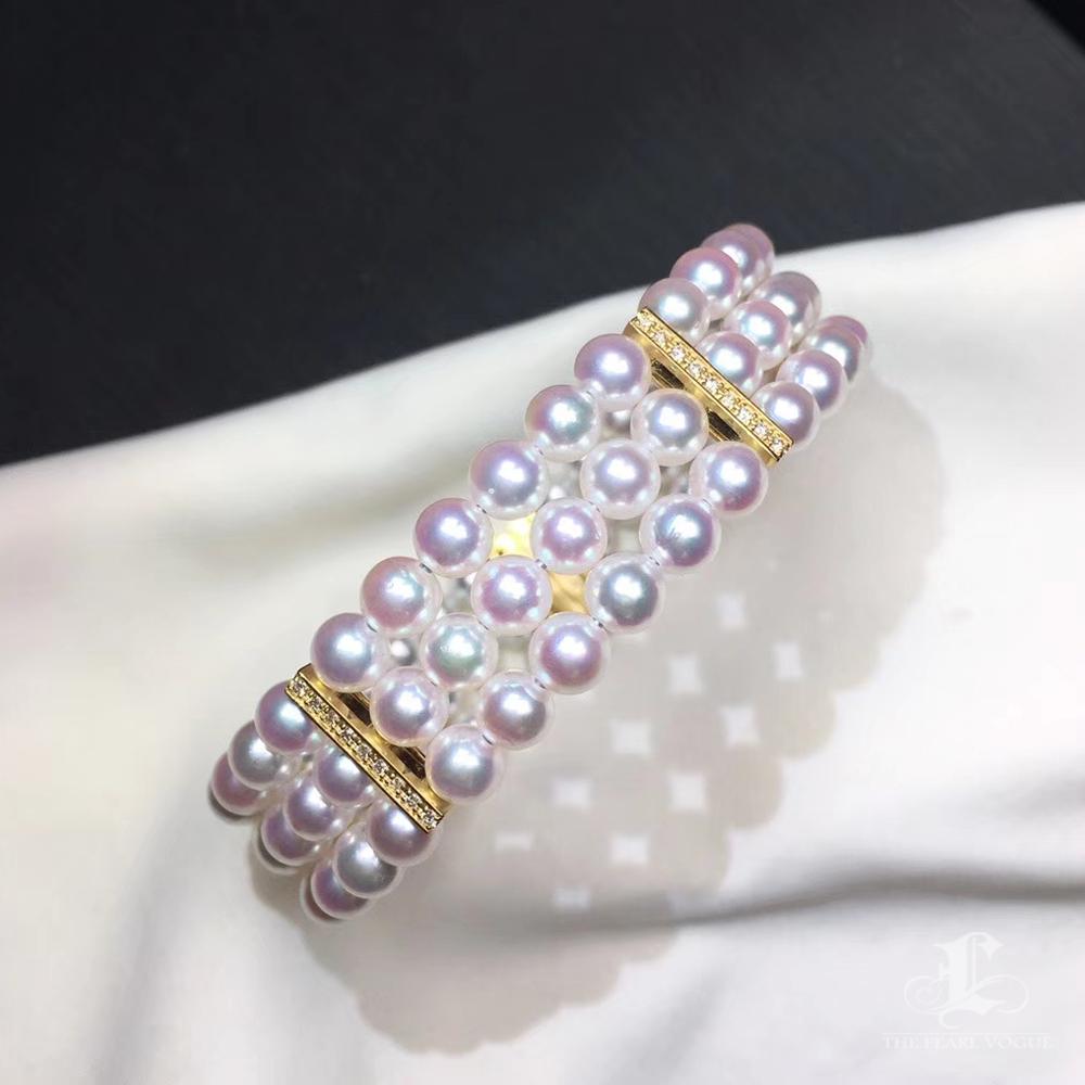 Classic Grace Bracelet triple brin en perles d'Akoya AAA et diamants en vente 1