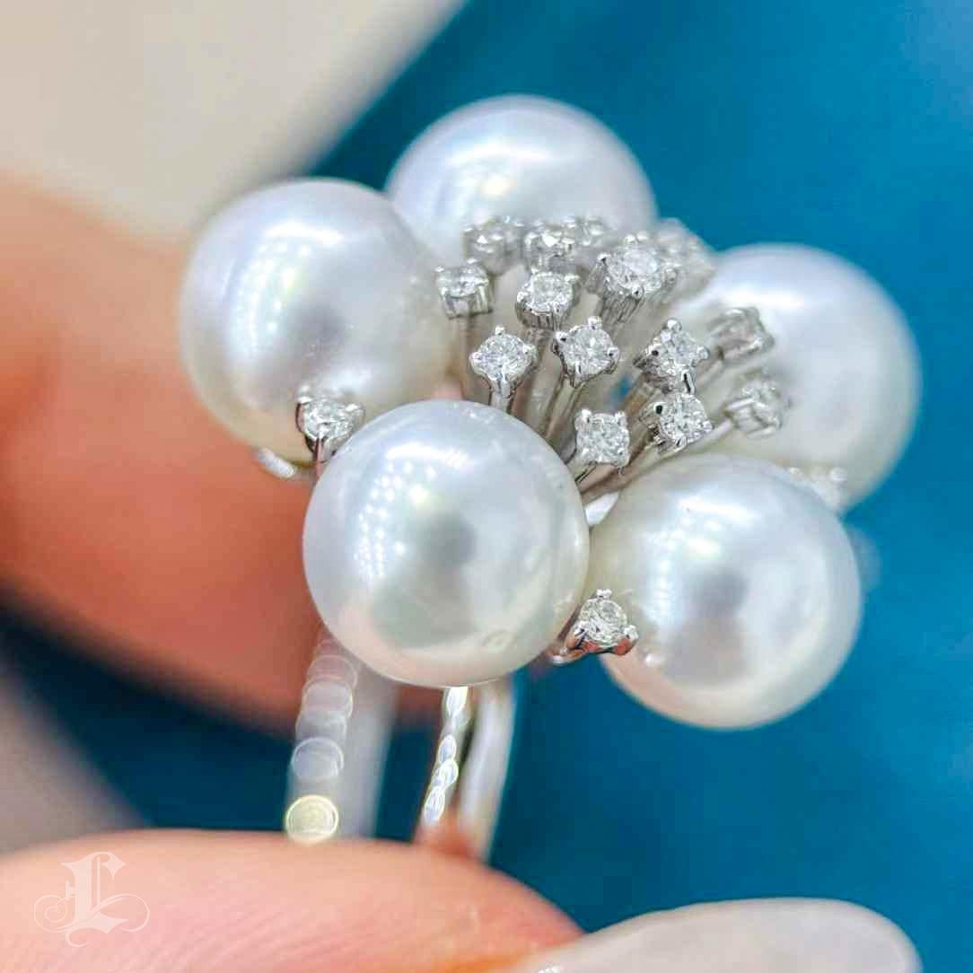 Vine Symphony】Bloom Cluster Aurora Akoya Perle & Diamant Cocktail Ring Damen im Angebot