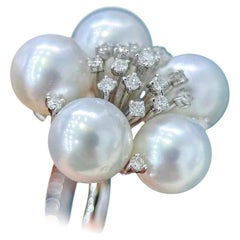 【Vine Symphony】Bloom Cluster Aurora Akoya Pearl & Diamond Cocktail Ring