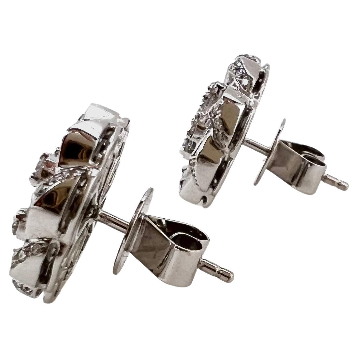18k White Gold Diamond Baguette Earrings For Sale at 1stDibs