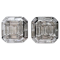 18k White Gold Diamond Baguette Earrings