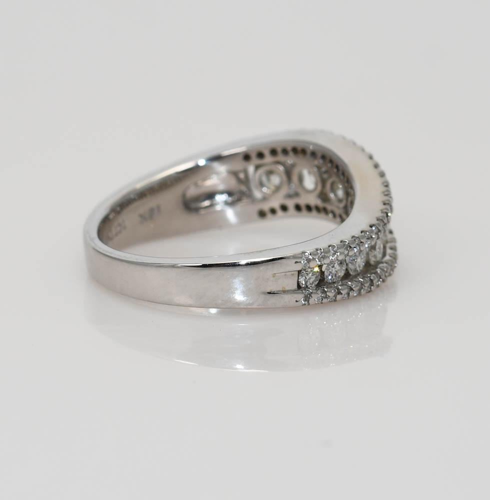 18k White Gold Diamond Band, 1.00tdw, 5.2g For Sale 1