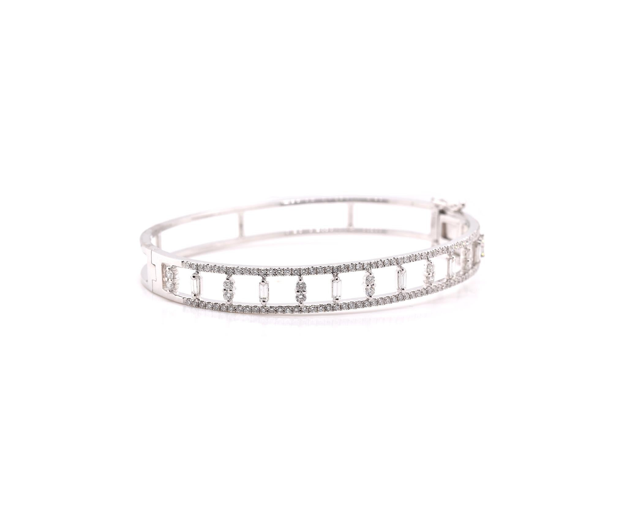 Round Cut 18 Karat White Gold Diamond Bangle Bracelet