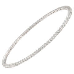 18K White Gold Diamond Bangle Bracelet