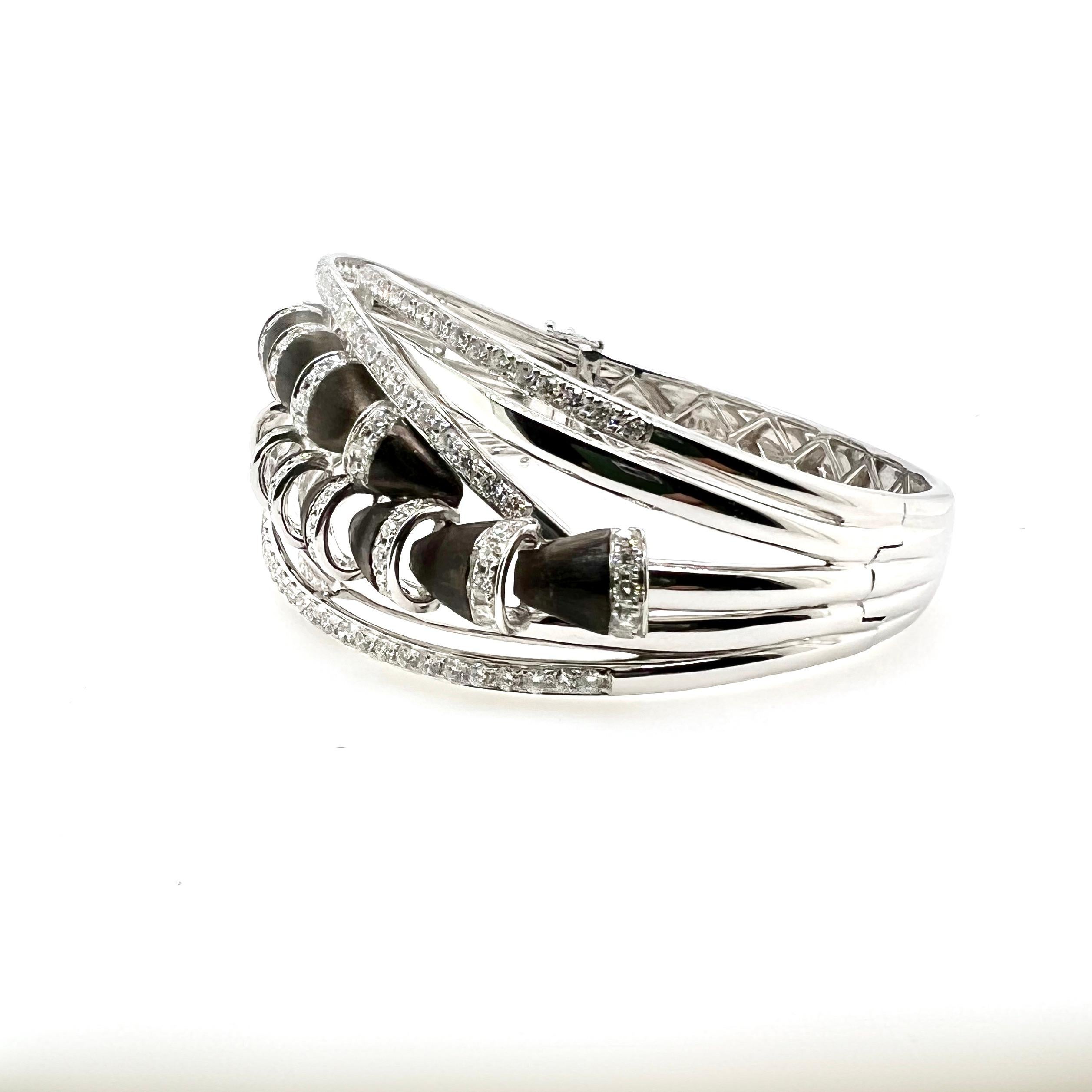 Contemporary 18k White Gold Diamond Bangle with Black Rhodium 