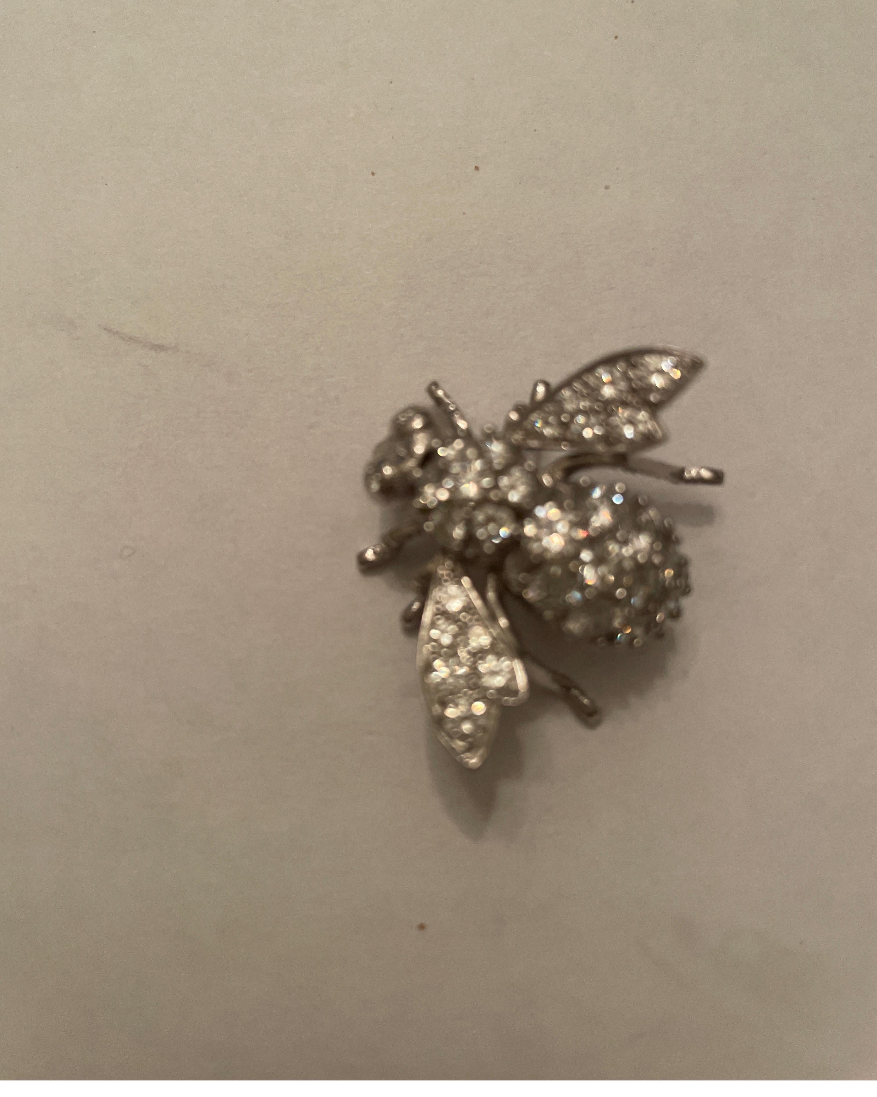 18 Karat White Gold Diamond Bee Pin 3