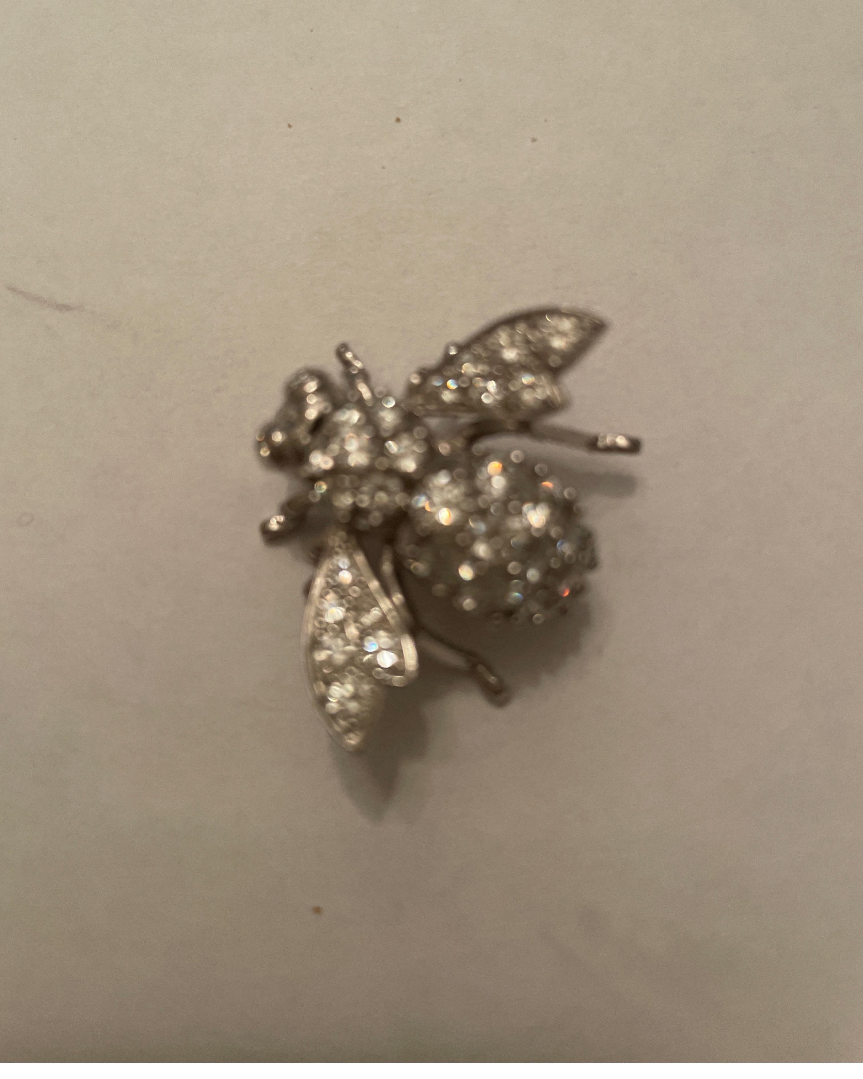 18 Karat White Gold Diamond Bee Pin 4