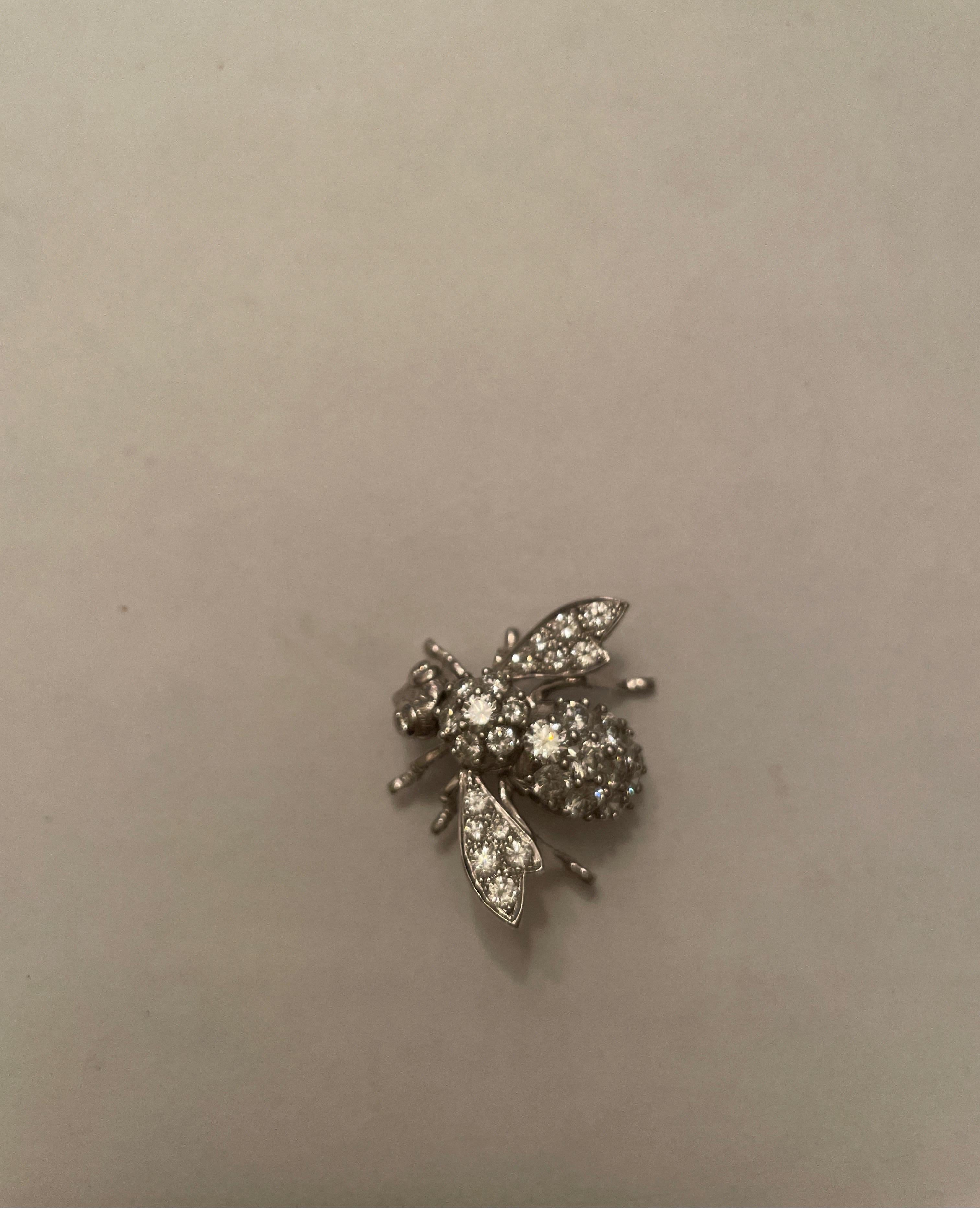 18 Karat White Gold Diamond Bee Pin 12