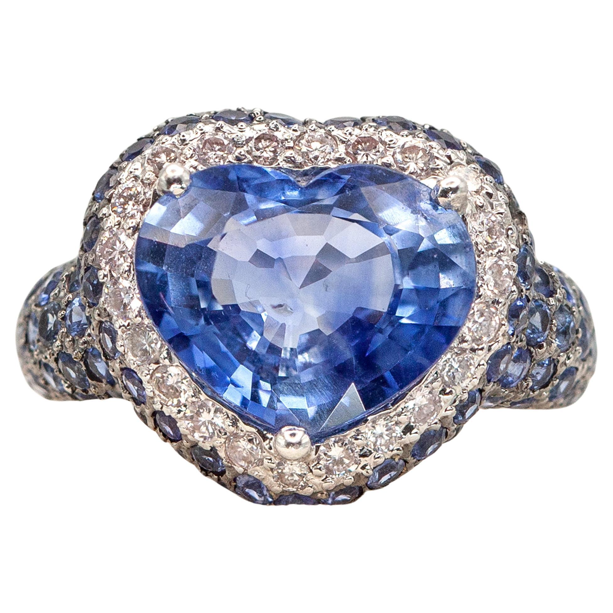 18K Weißgold Diamant Blau Saphir Ring im Angebot