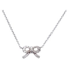 18k White Gold Diamond Bow Necklace