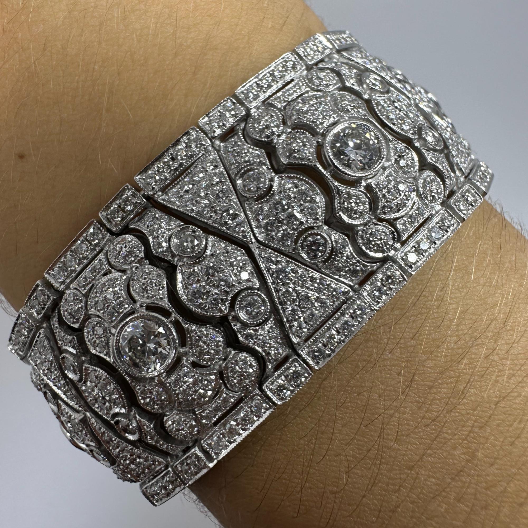 Taille ronde Bracelet en or blanc 18K avec diamants - 7 pouces en vente