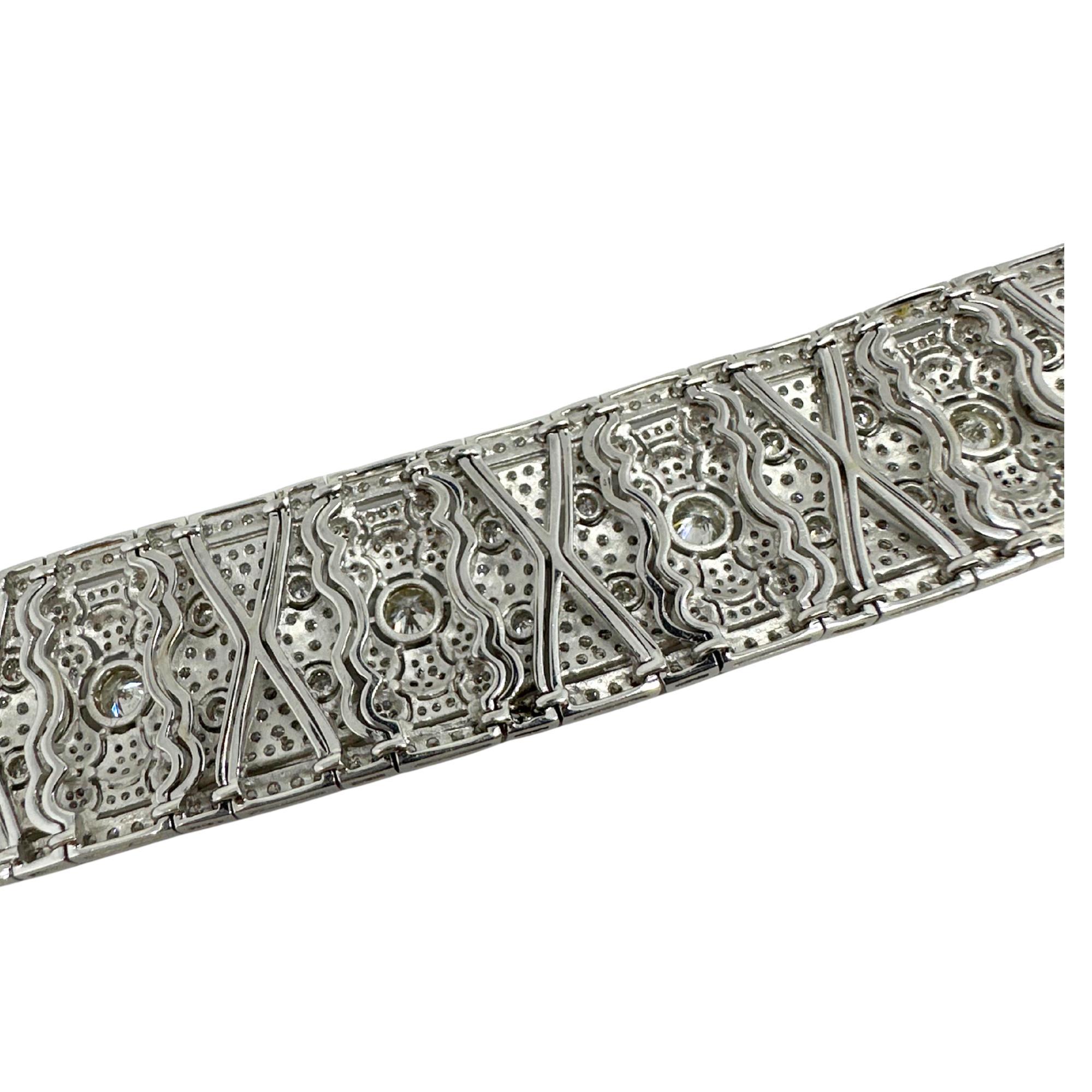 Bracelet en or blanc 18K avec diamants - 7 pouces en vente 1