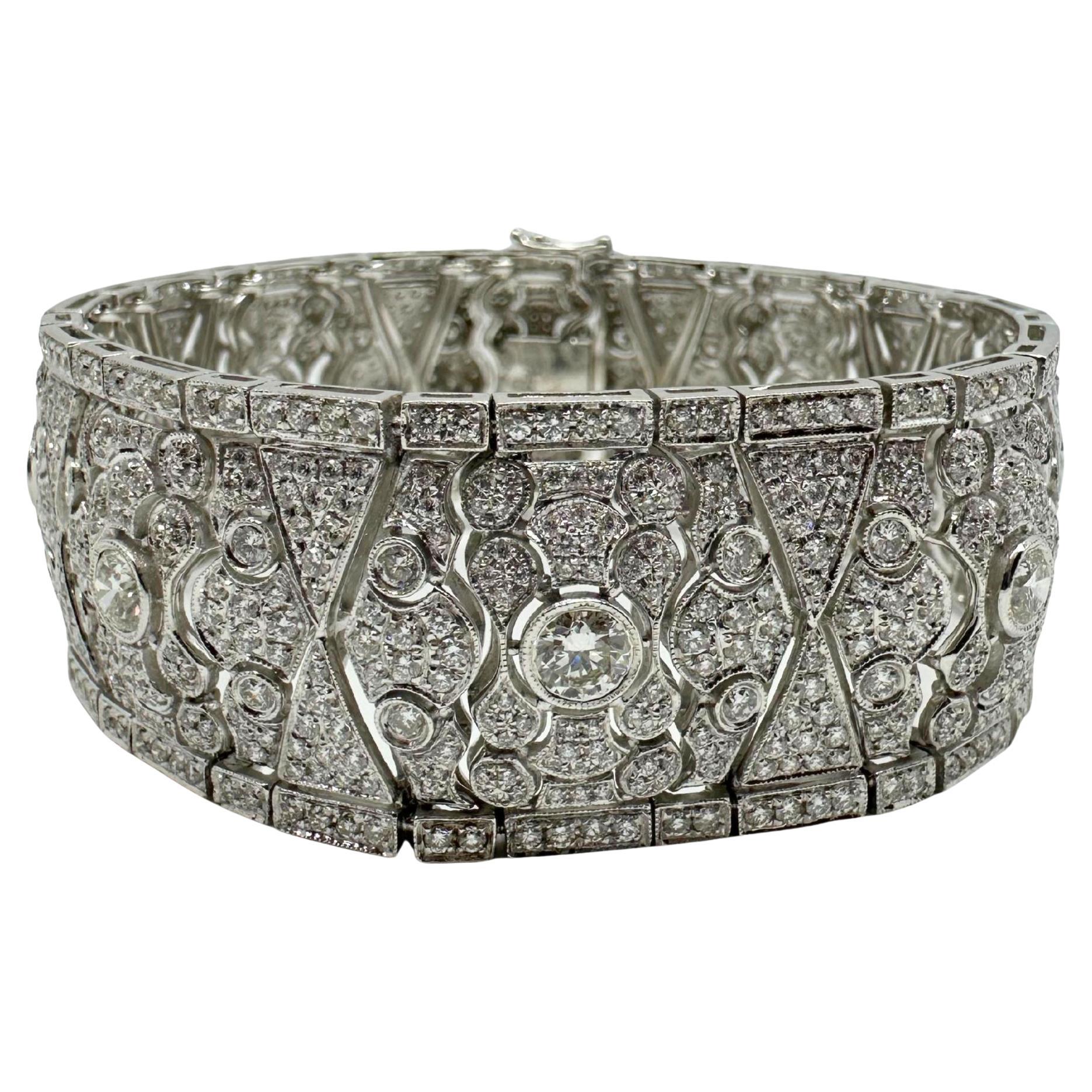 Bracelet en or blanc 18K avec diamants - 7 pouces en vente