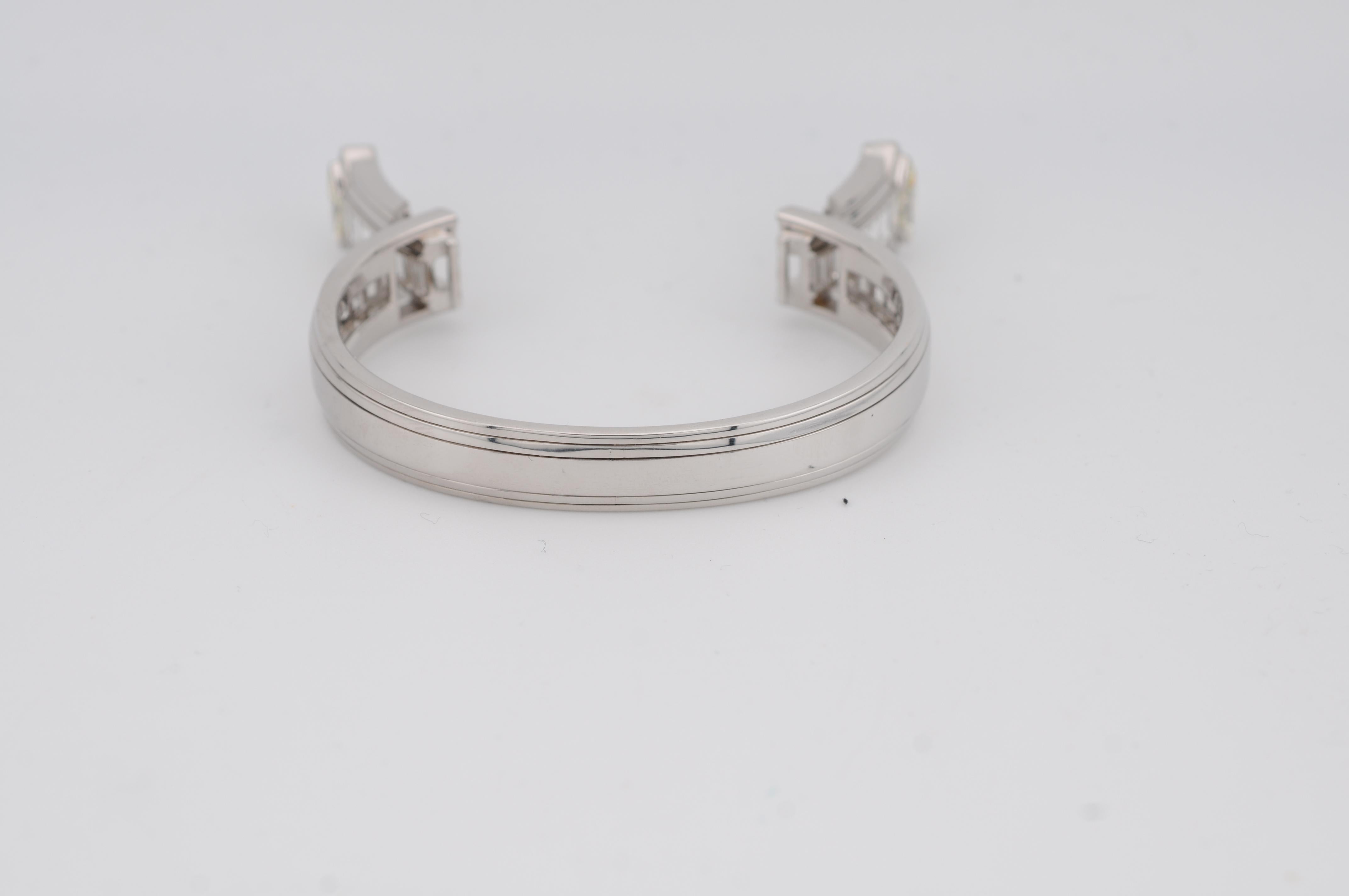 Bracciale con diamanti in oro bianco 18K - 8,5 carati, diamanti Navette e Baguette in vendita 5