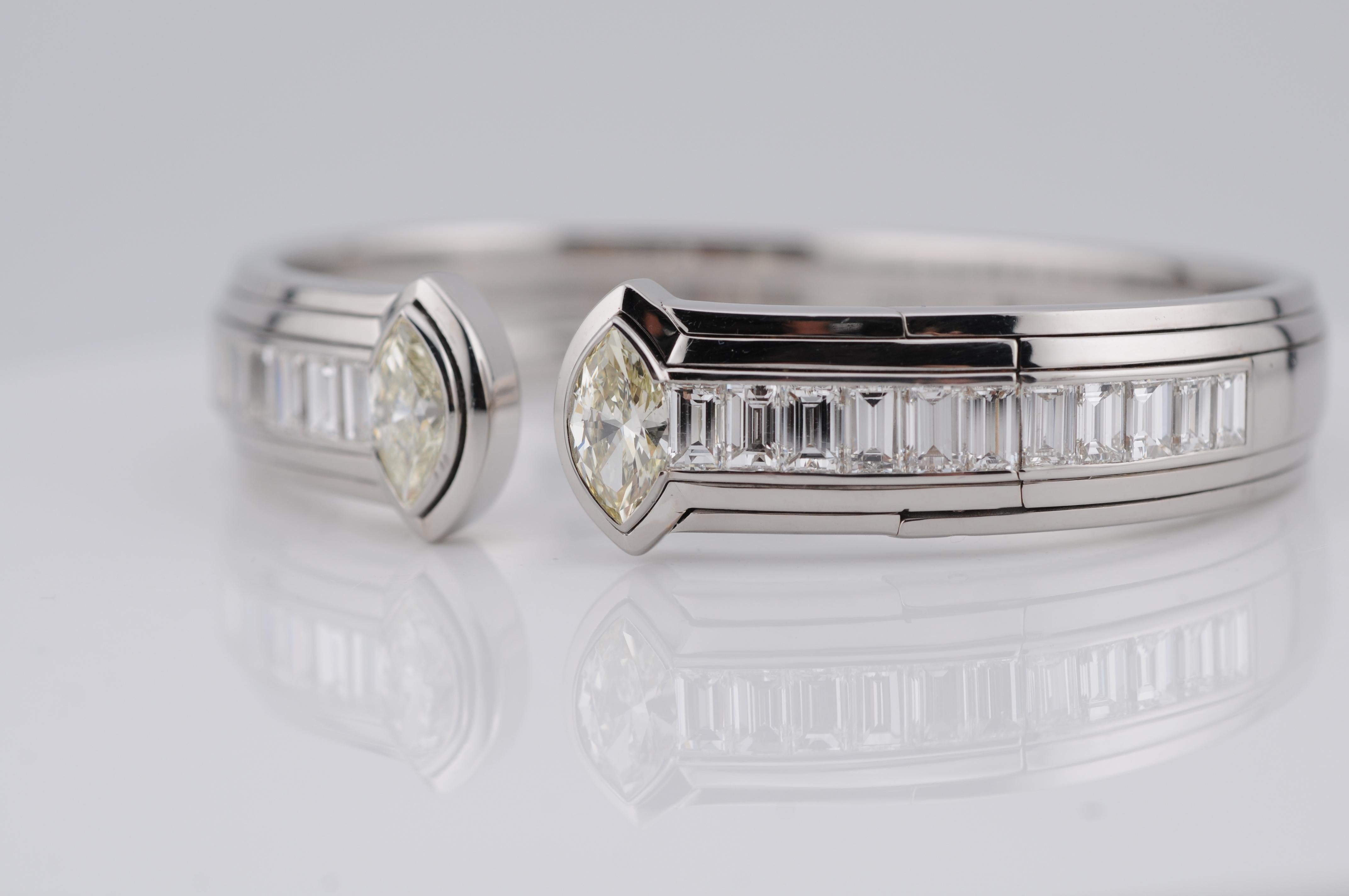 Bracciale con diamanti in oro bianco 18K - 8,5 carati, diamanti Navette e Baguette in vendita 1