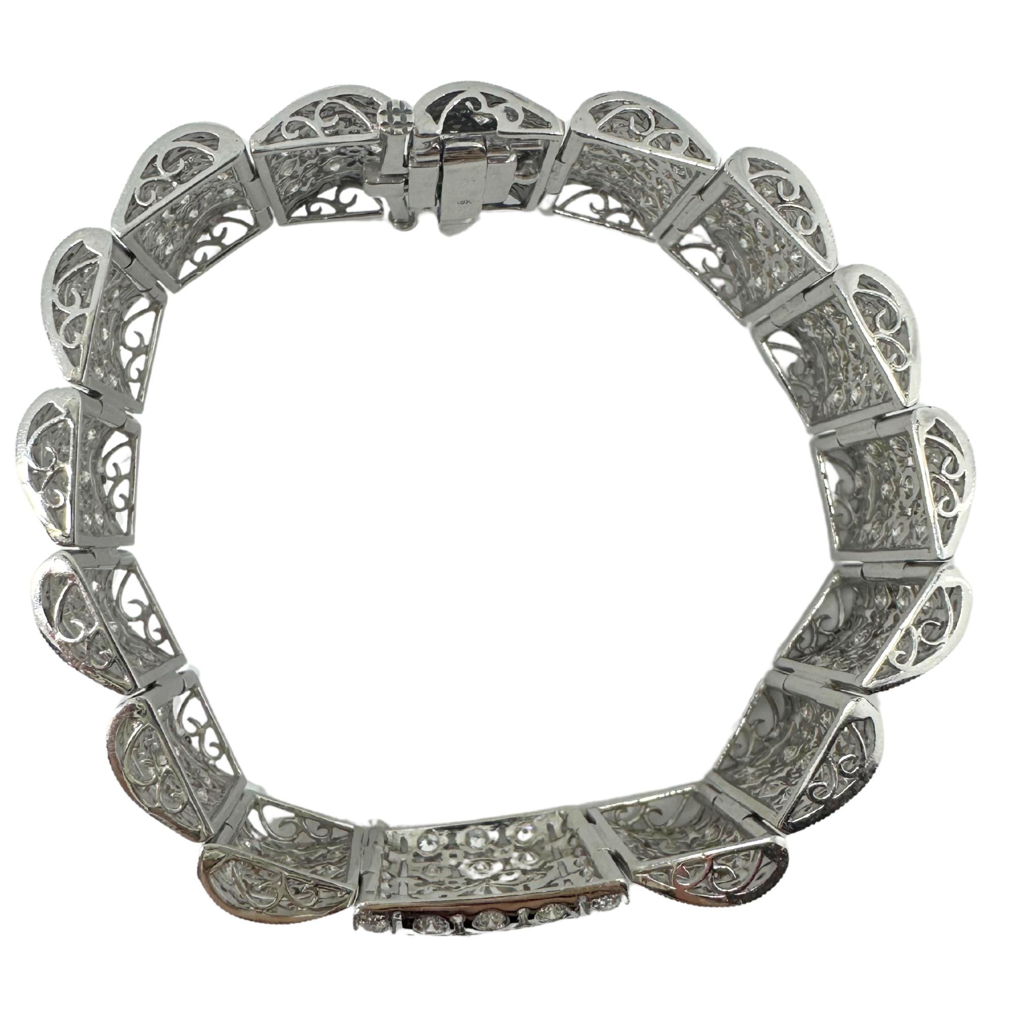 18K White Gold Diamond Bracelet For Sale 4