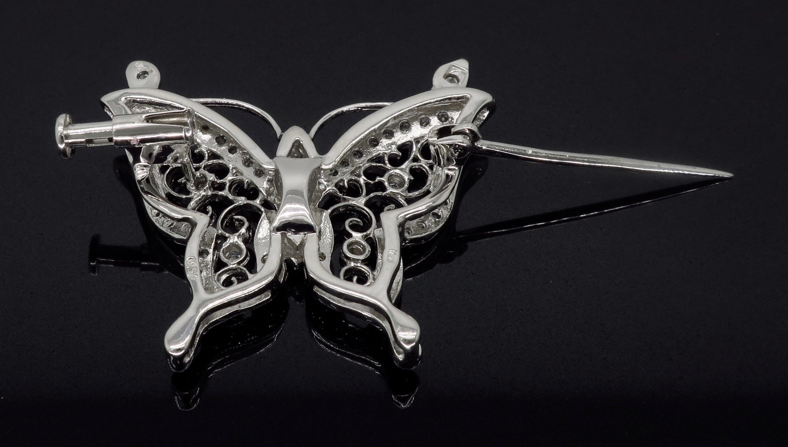 18 Karat White Gold Diamond Butterfly Brooch For Sale 3