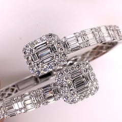 18k White Gold Diamond Bypass Style Bangle