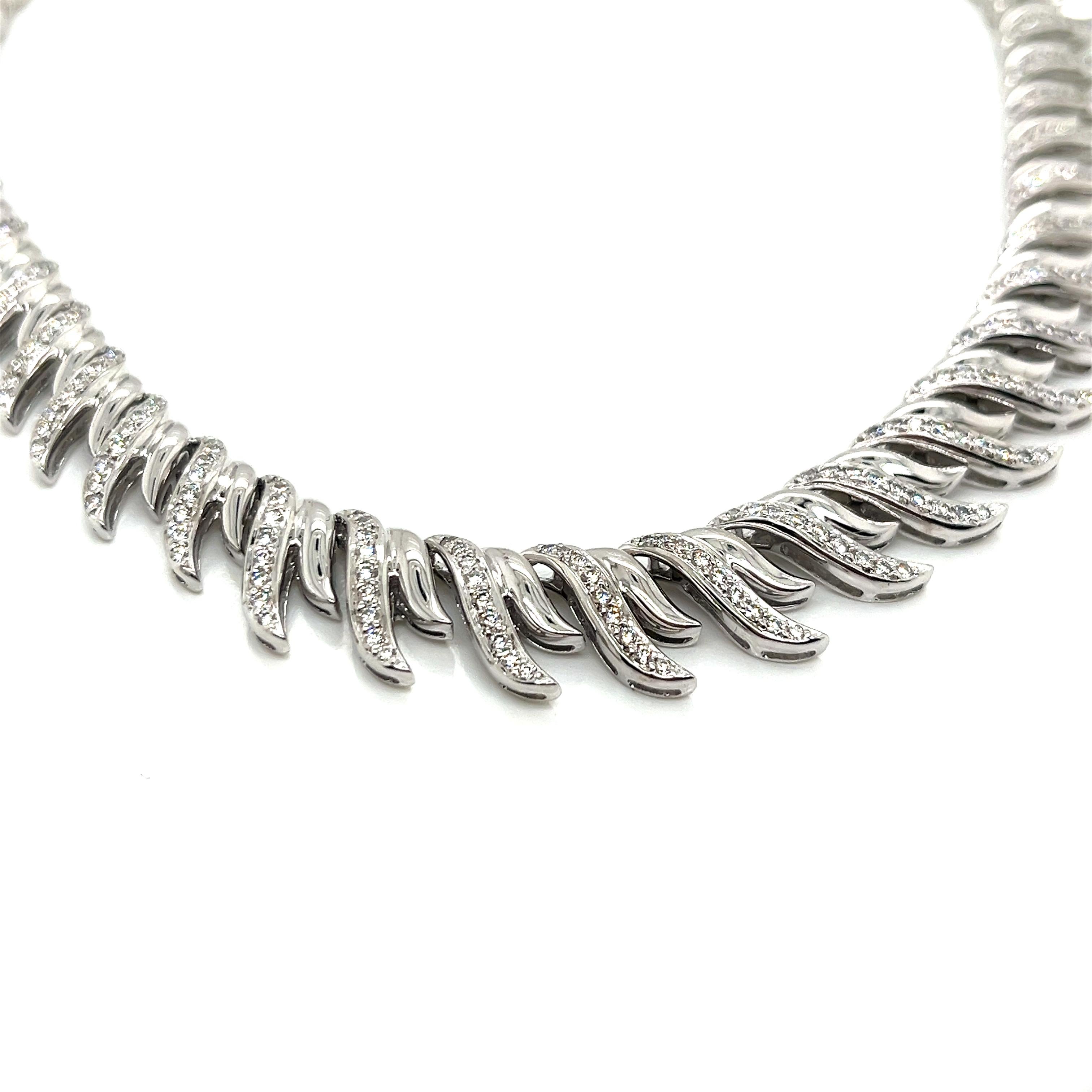 18 Karat Weißgold Diamant-Choker-Halskette im Angebot 2