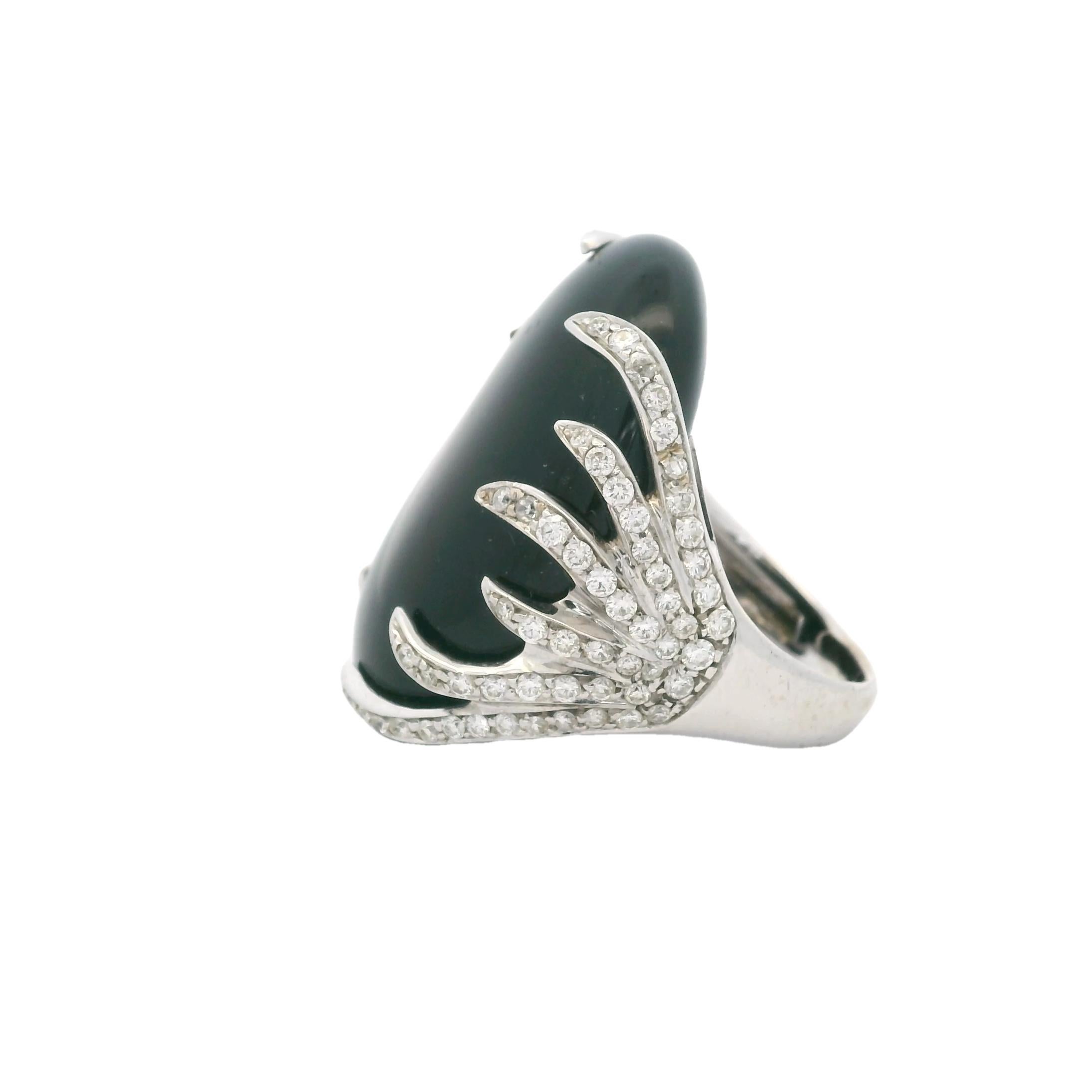 Contemporary 18K White Gold Diamond Claw Onyx Cocktail Ring, 2 Carats For Sale