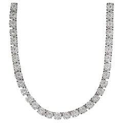 18K White Gold Diamond Cluster Necklace, 3.00tdw, 23.6g