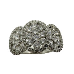 18K White Gold Diamond Cluster Ring
