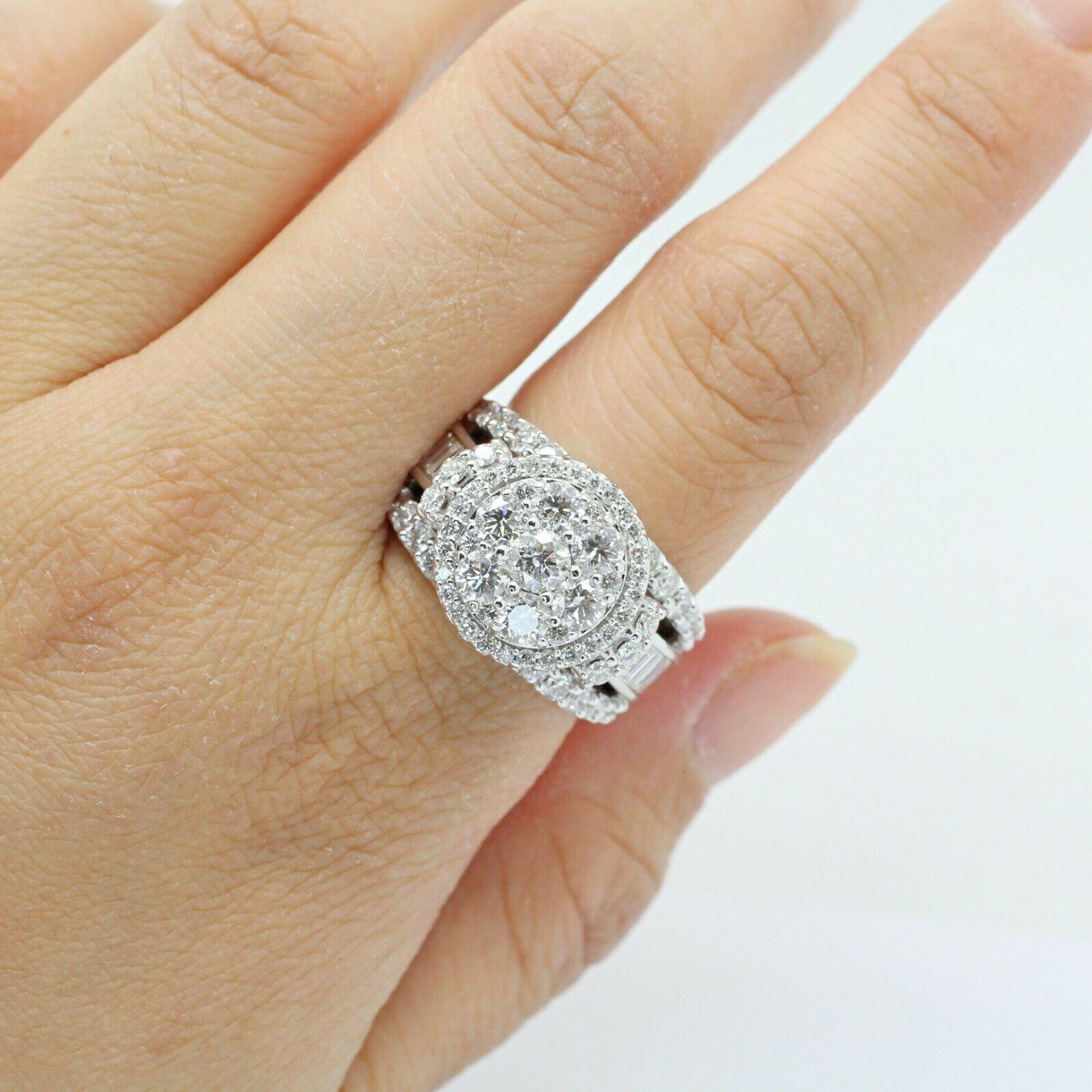 Round Cut 18k White Gold Diamond Cluster Round and Baguette Ring