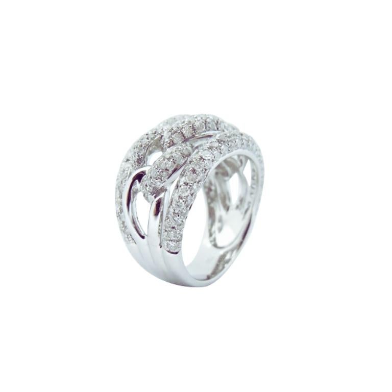 This stunning 18K white gold diamond dress ring exudes timeless elegance, designed to captivate with its radiant beauty. The gleaming white gold band is adorned with high-quality diamonds, meticulously set to enhance their natural brilliance. Each