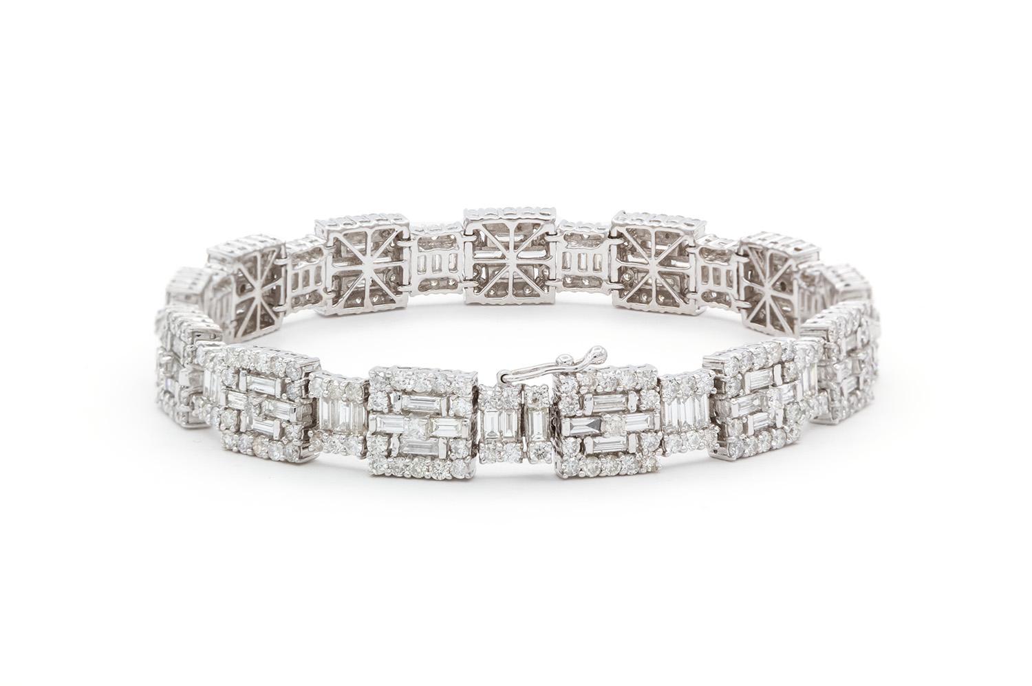 Women's 18k White Gold Diamond Contemporary Baguette Diamond Tennis Line Bracelet 8.38ct For Sale
