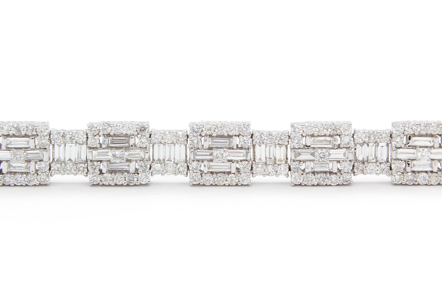 18k White Gold Diamond Contemporary Baguette Diamond Tennis Line Bracelet 8.38ct For Sale 2