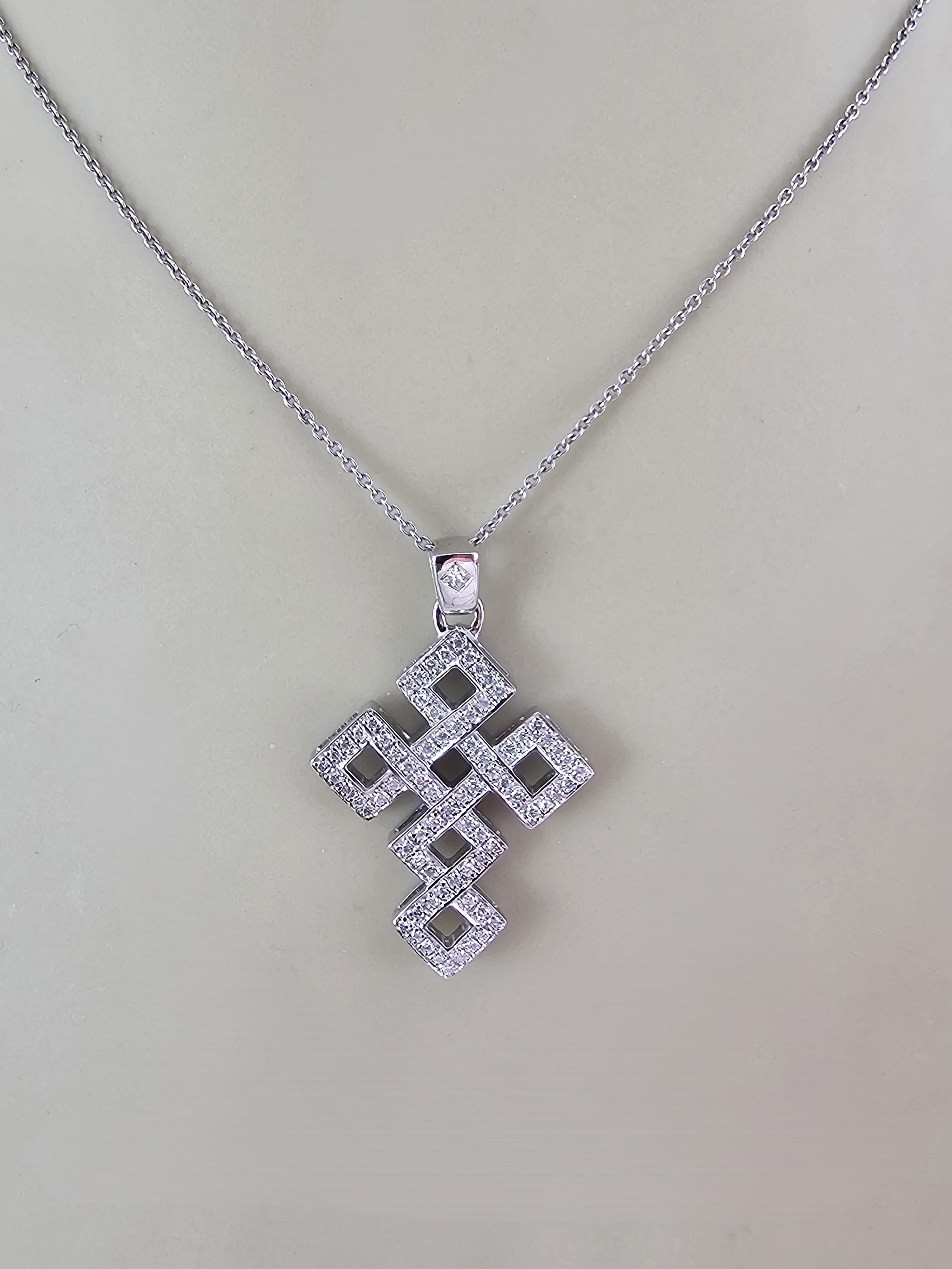 Ciondolo a croce con diamante in oro bianco 18K #23613 in vendita 2