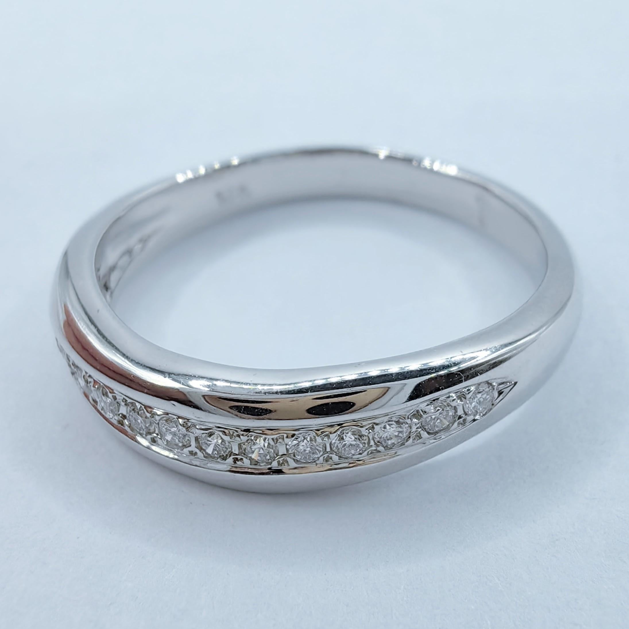 For Sale:  18K White Gold Diamond Curvy Channel Set Half Eternity Band Wedding Ring 4