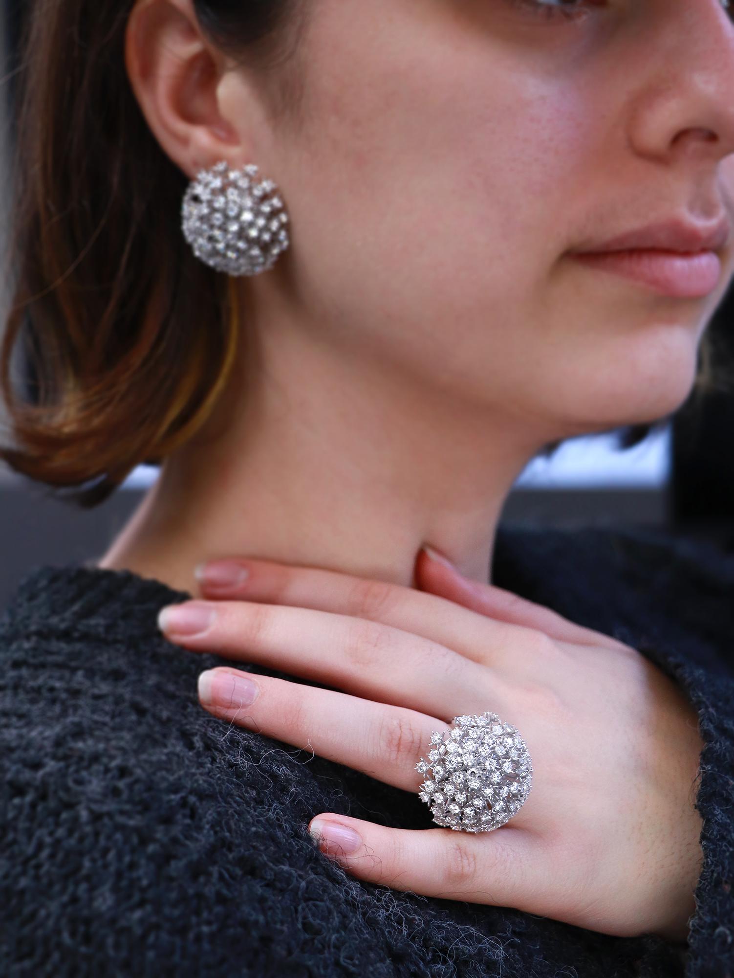 18K White Gold Diamond Dandelion Ring Unisexe en vente