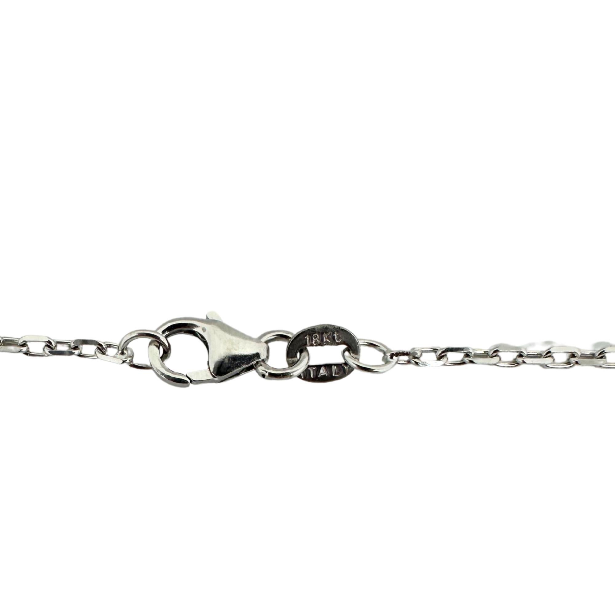 Collana con ciondolo a cupola con diamanti in oro bianco 18K in vendita 4